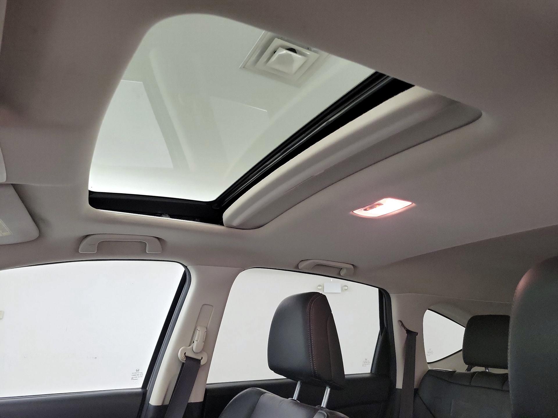 Thumbnail: 2015 Honda CR-V - 19