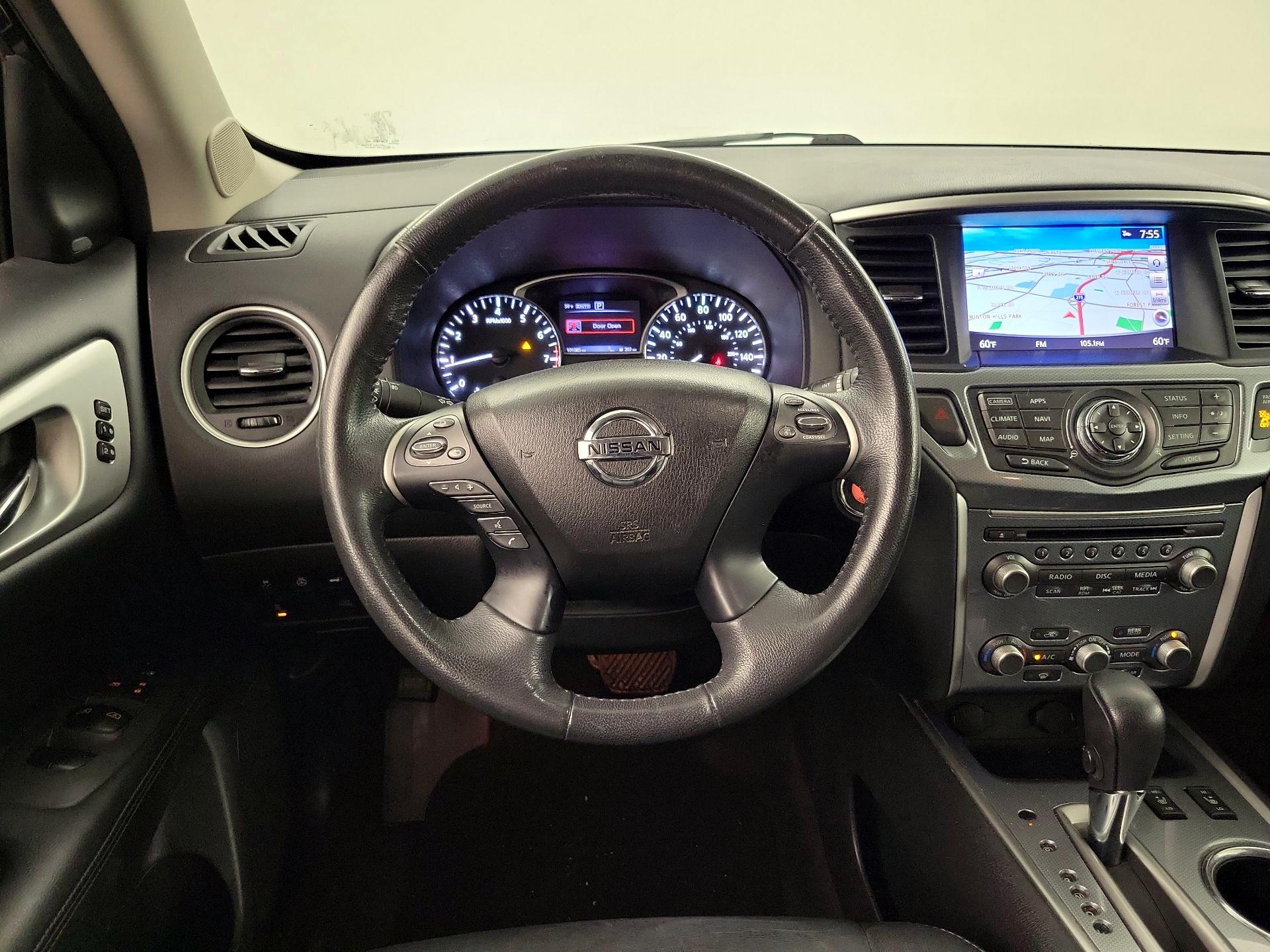 Thumbnail: 2017 Nissan Pathfinder - 10