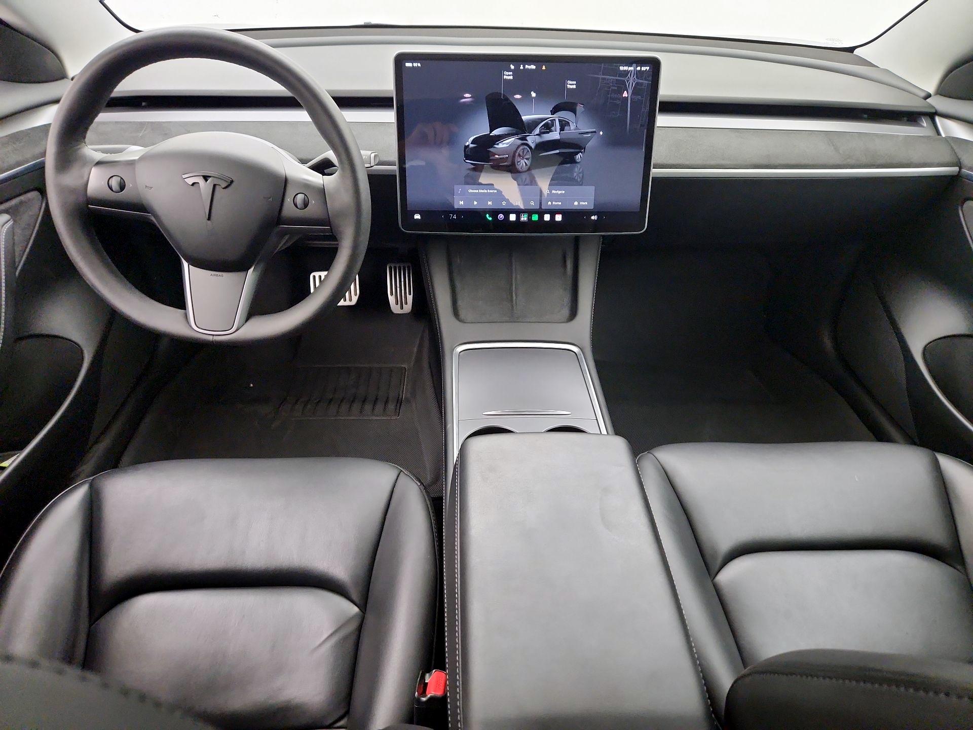 Thumbnail: 2023 Tesla Model 3 - 9