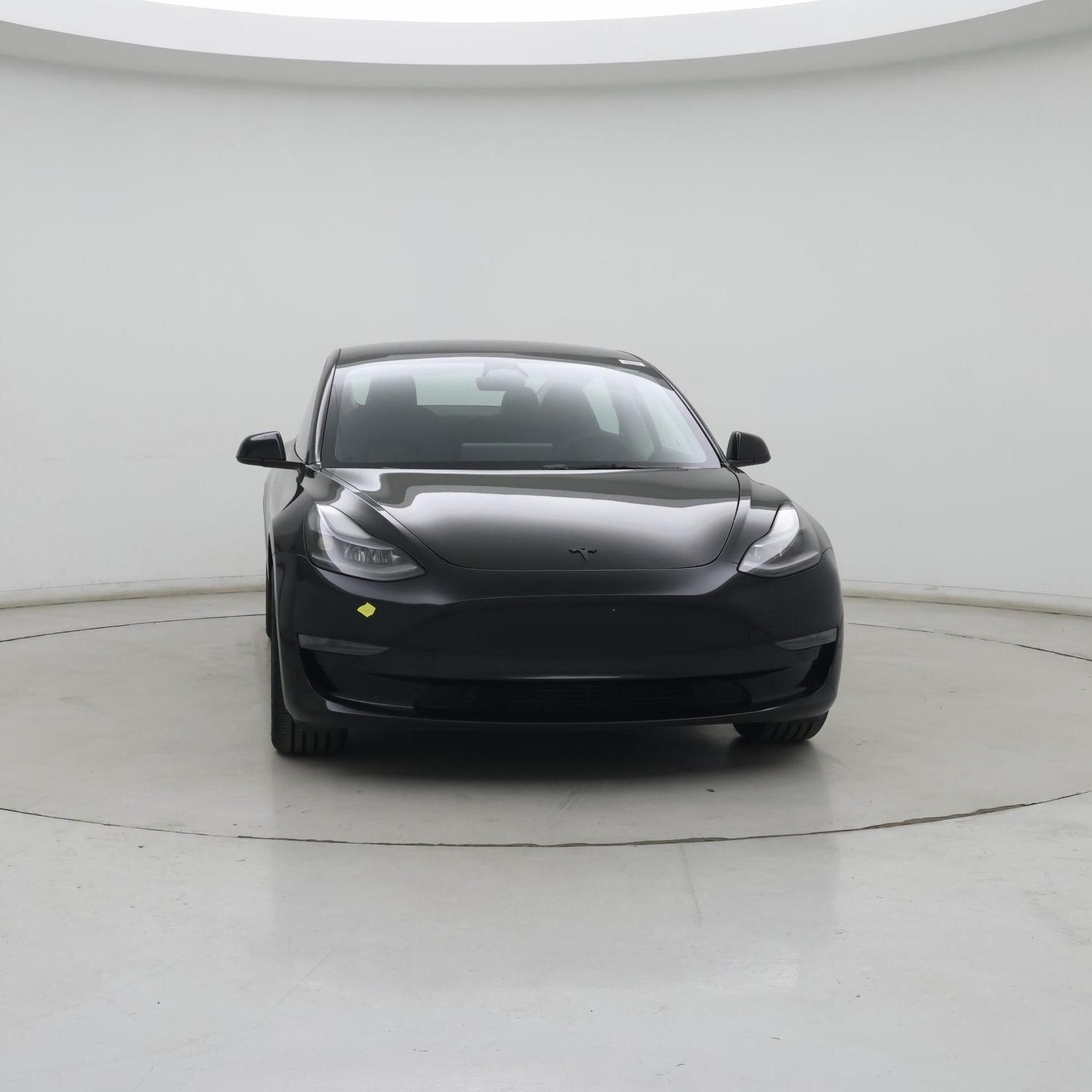Thumbnail: 2023 Tesla Model 3 - 7
