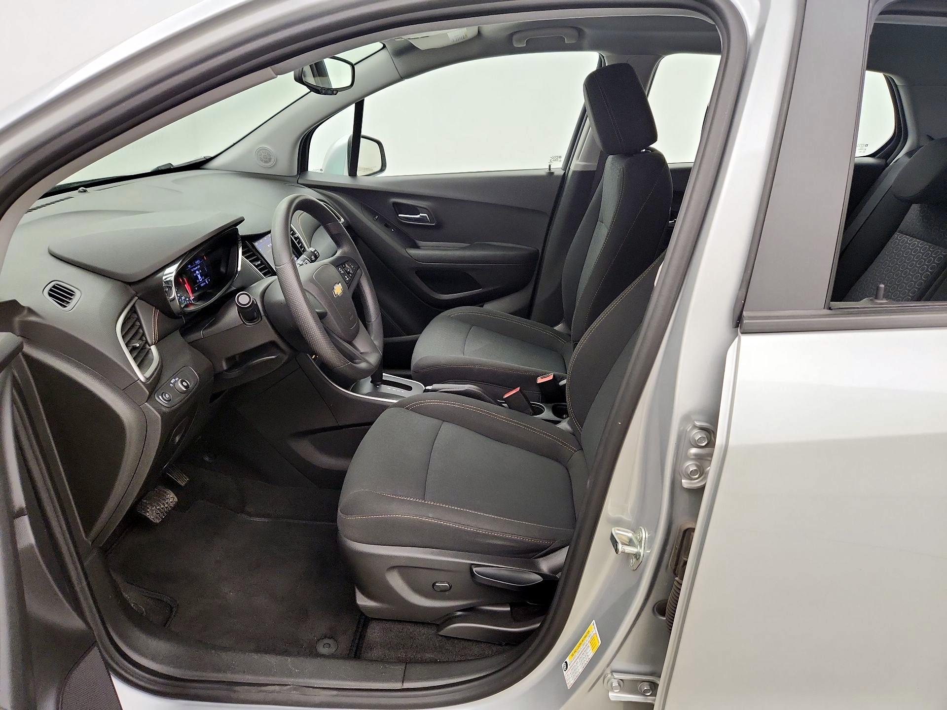 Thumbnail: 2020 Chevrolet Trax - 11