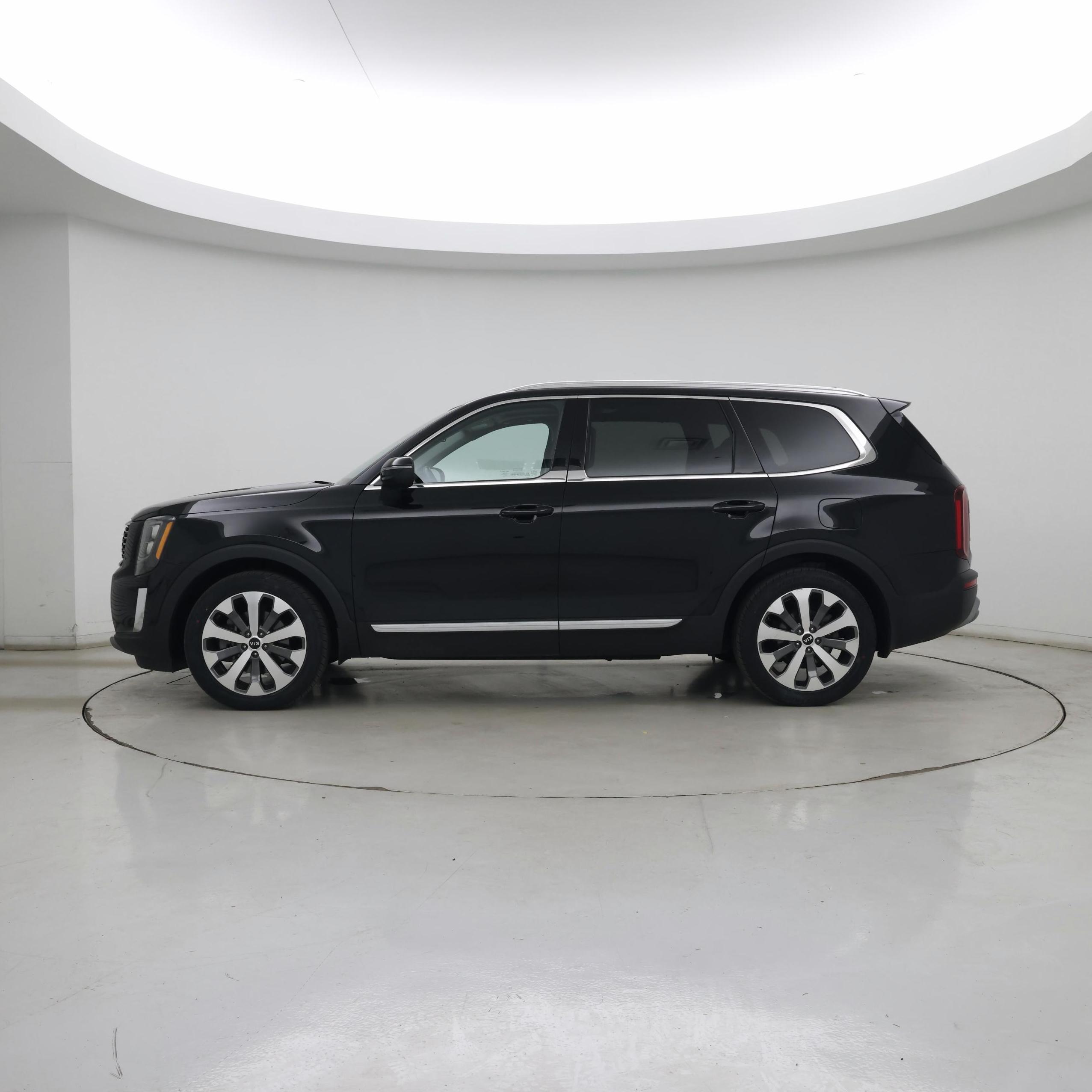 Thumbnail: 2021 Kia Telluride - 3