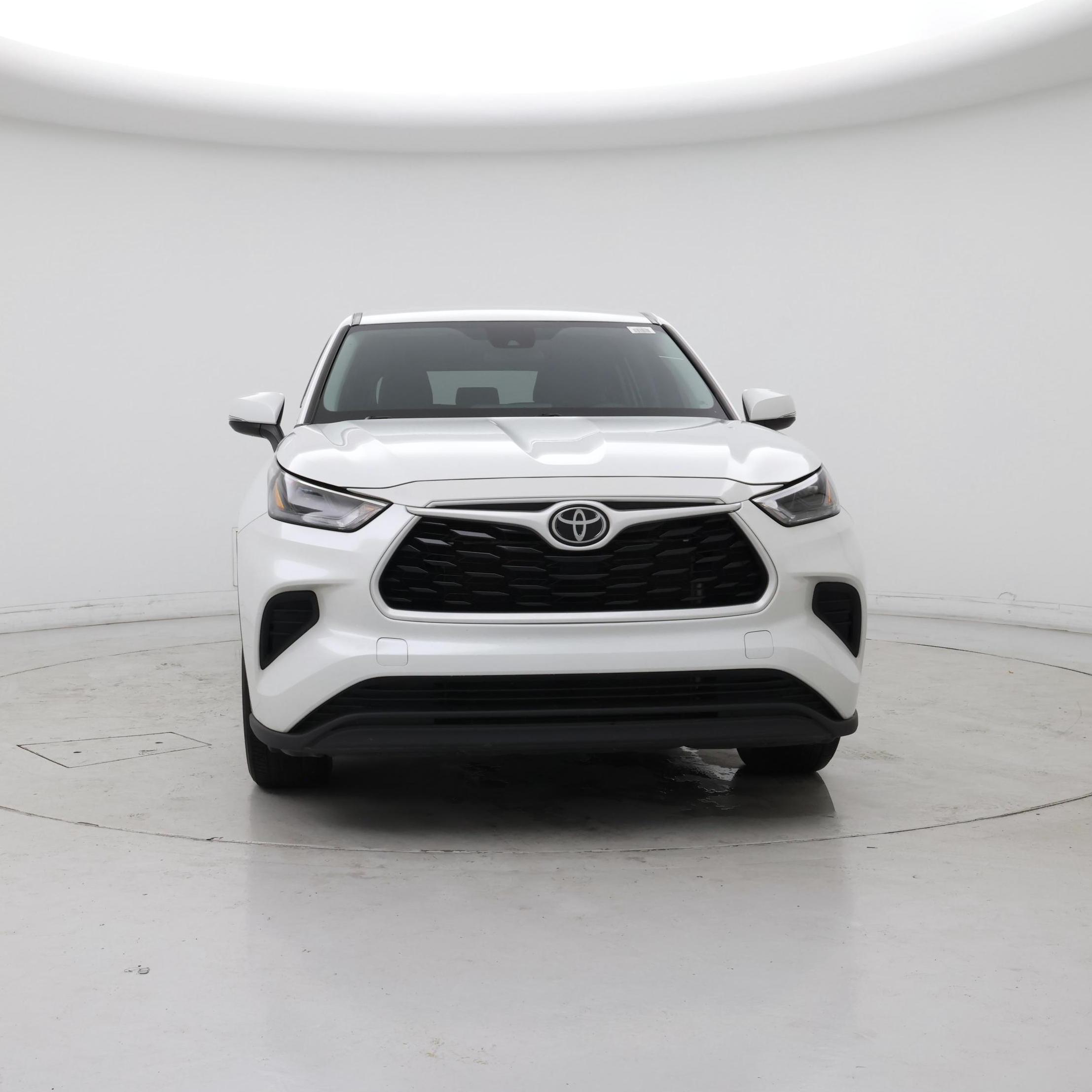 Thumbnail: 2023 Toyota Highlander - 5