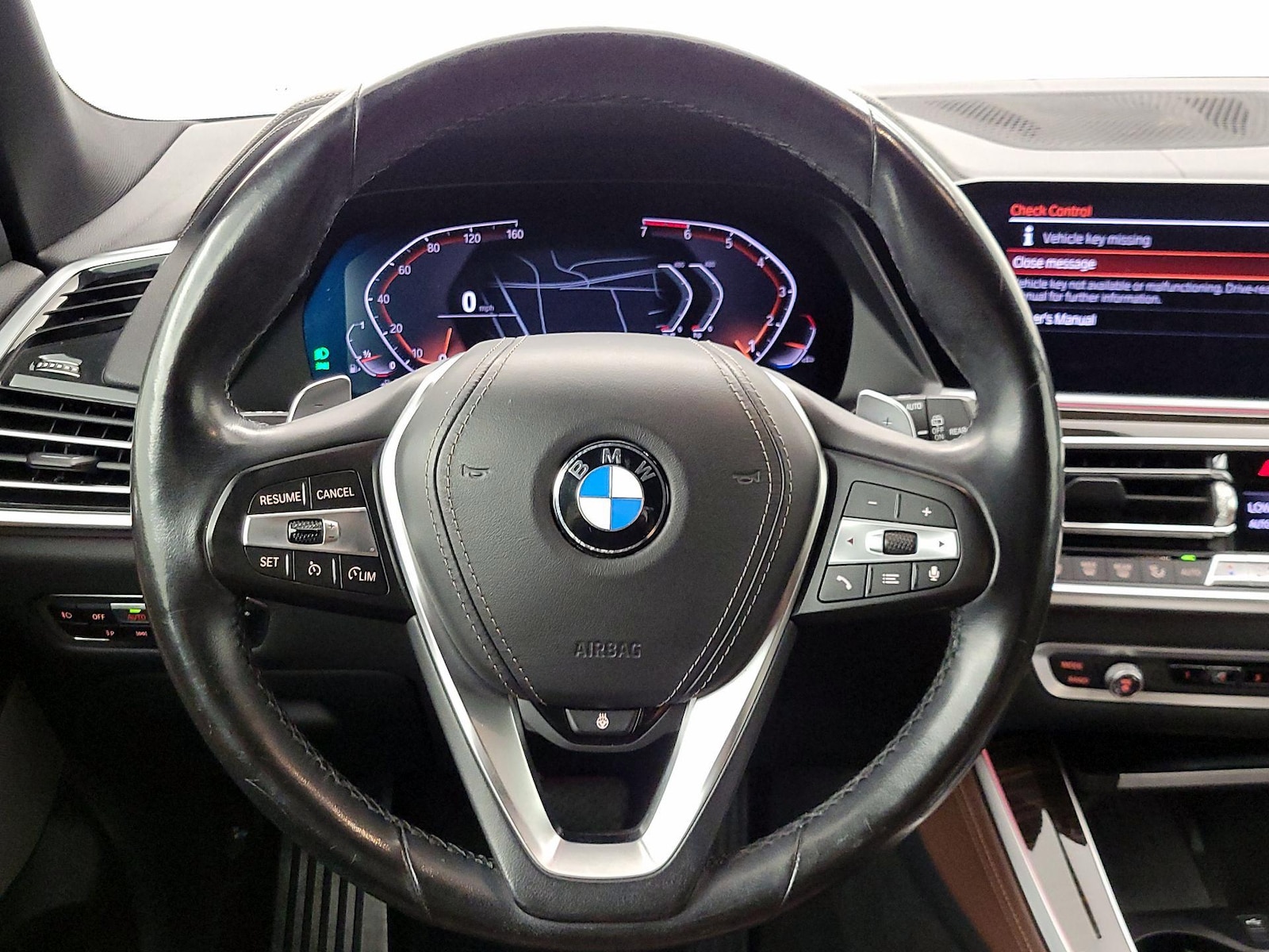 2019 BMW X5 50i - Photo 11