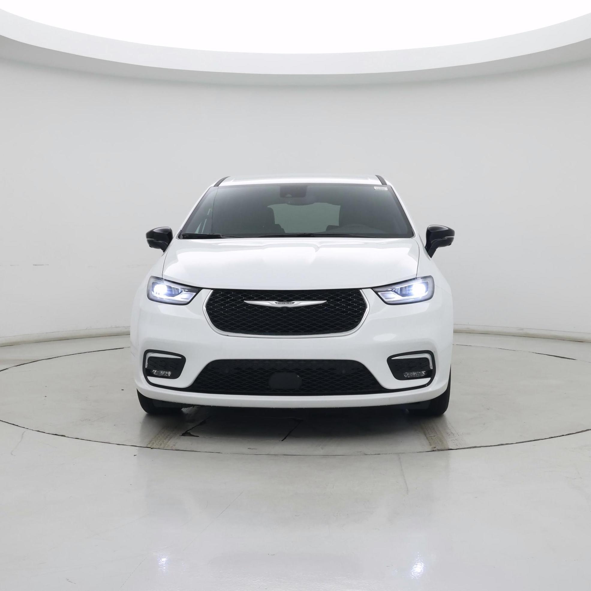 Thumbnail: 2025 Chrysler Pacifica - 5