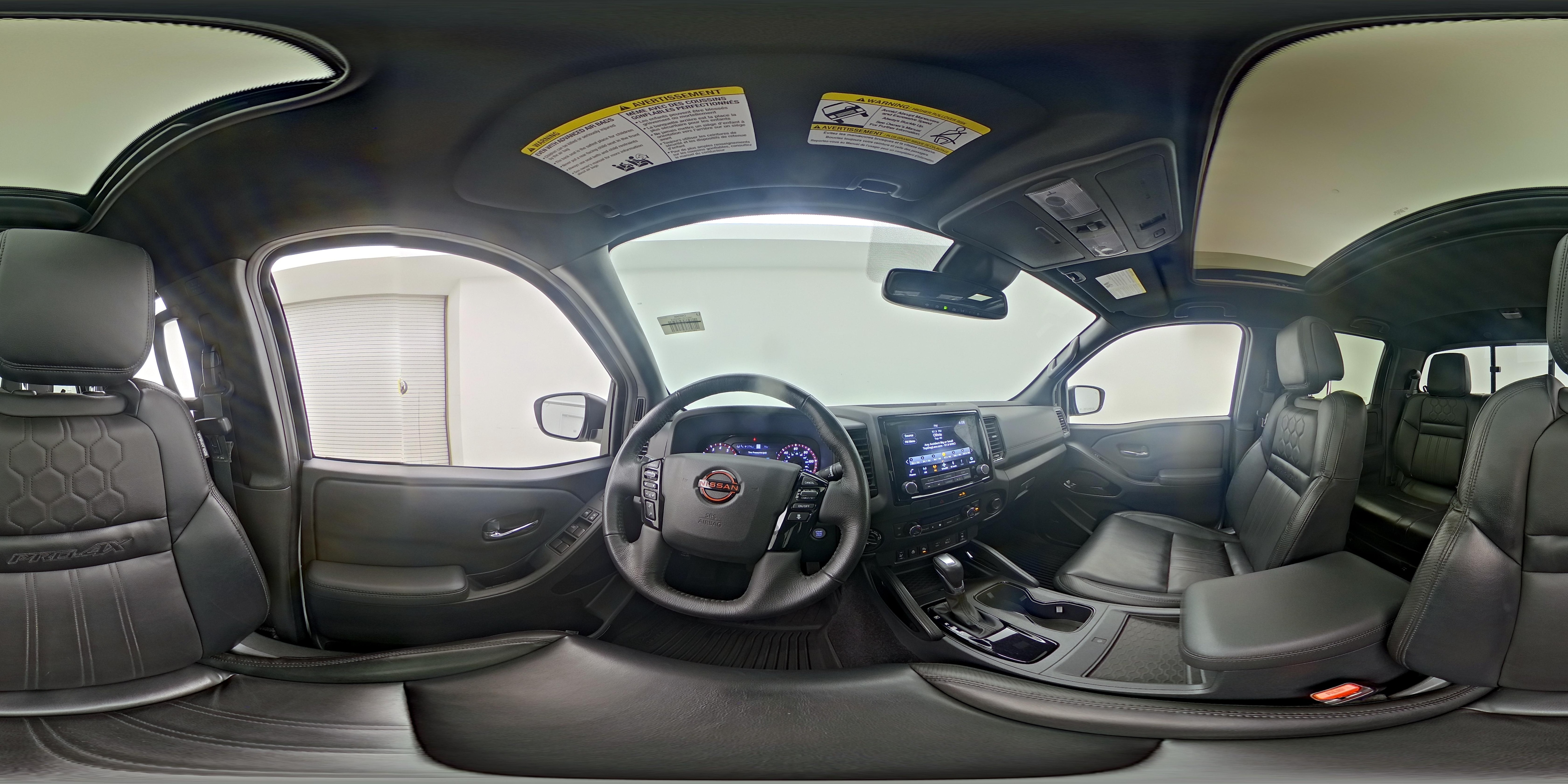 2022 Nissan Frontier PRO-4X - Photo 28