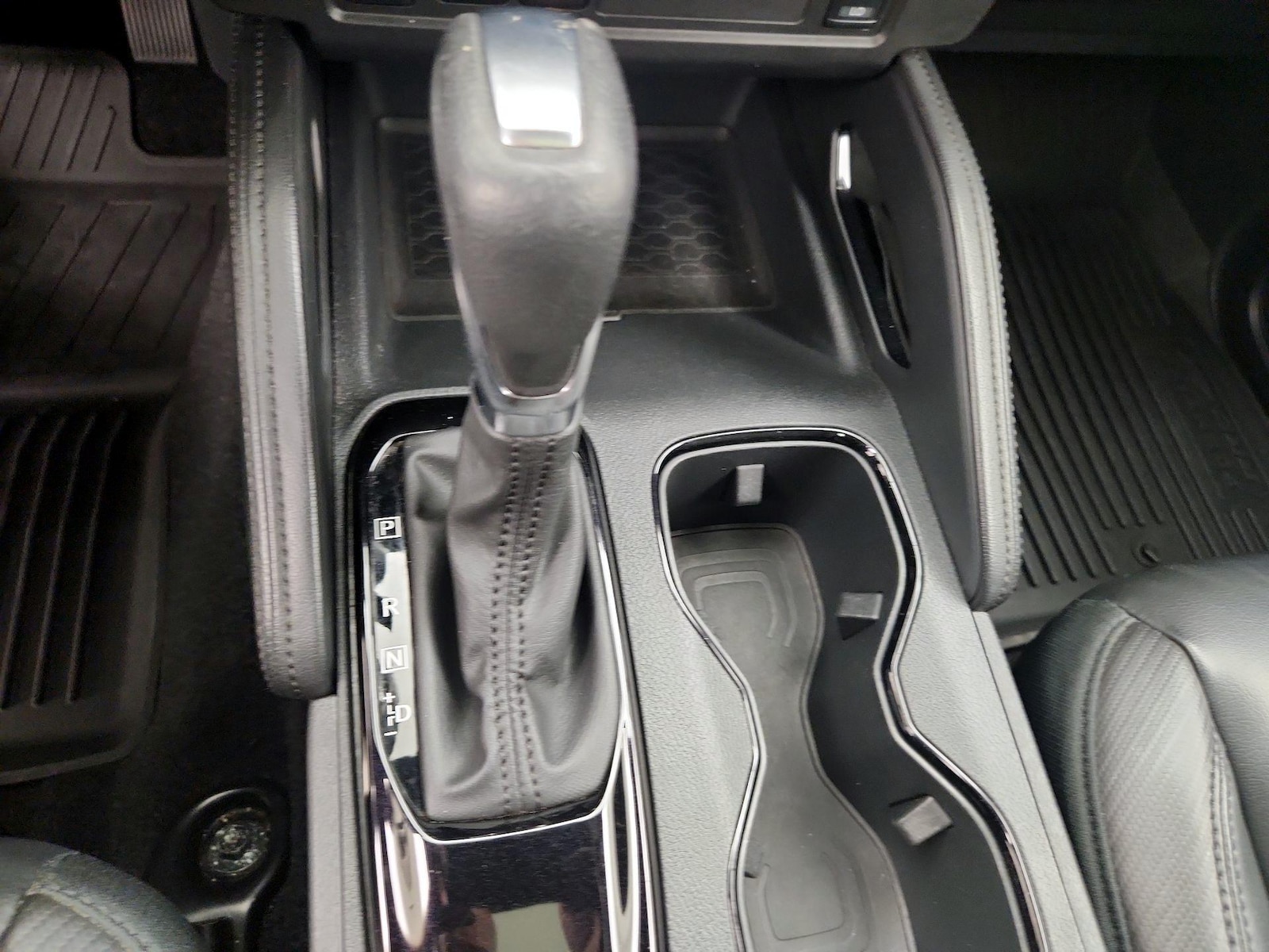 2022 Nissan Frontier PRO-4X - Photo 19