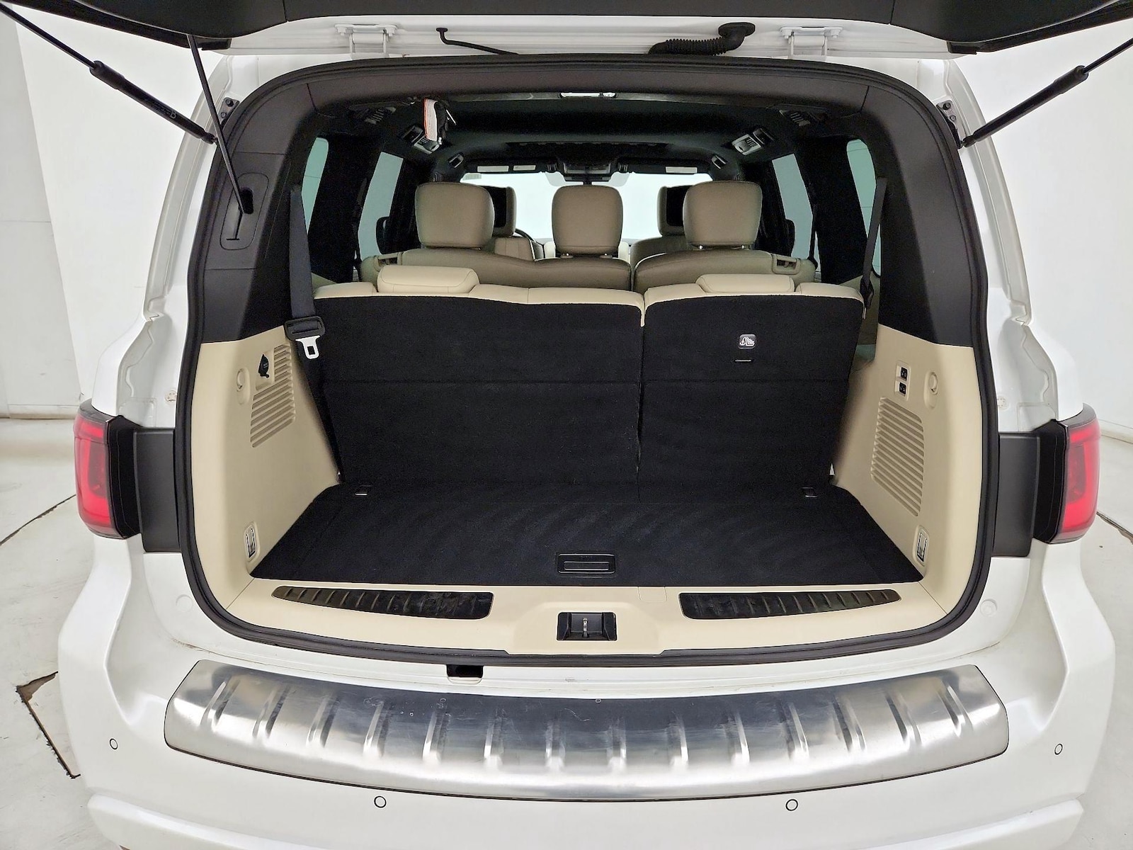 2022 INFINITI QX80 Sensory 4WD - Photo 24