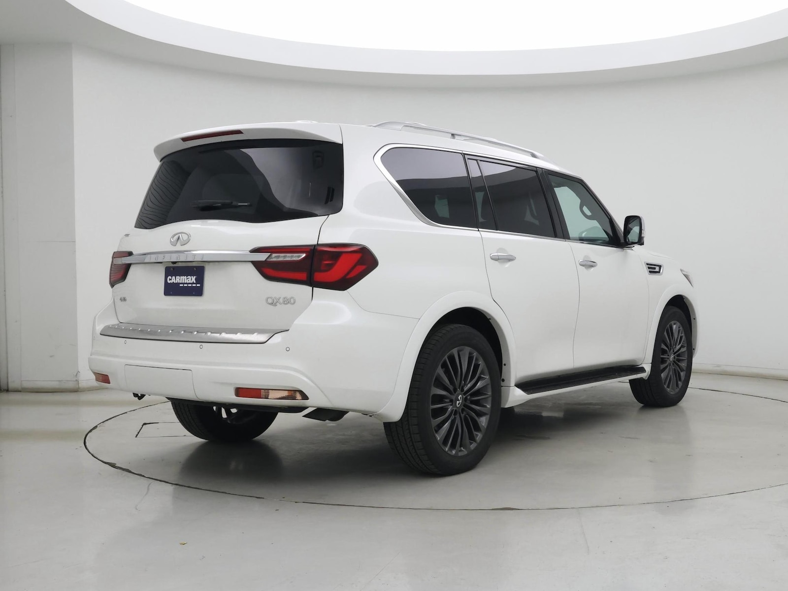 2022 INFINITI QX80 Sensory 4WD - Photo 9