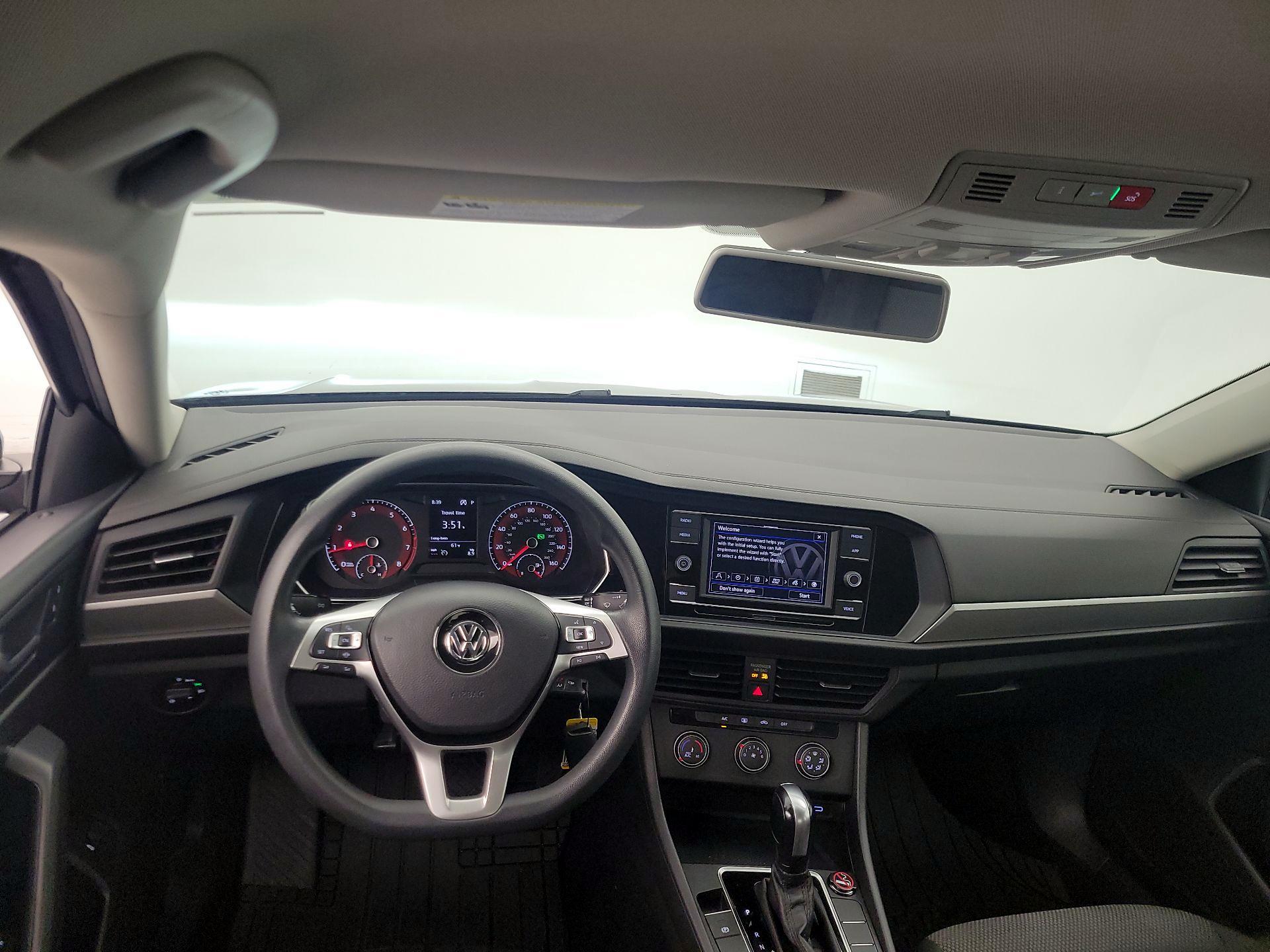 Thumbnail: 2020 Volkswagen Jetta - 9