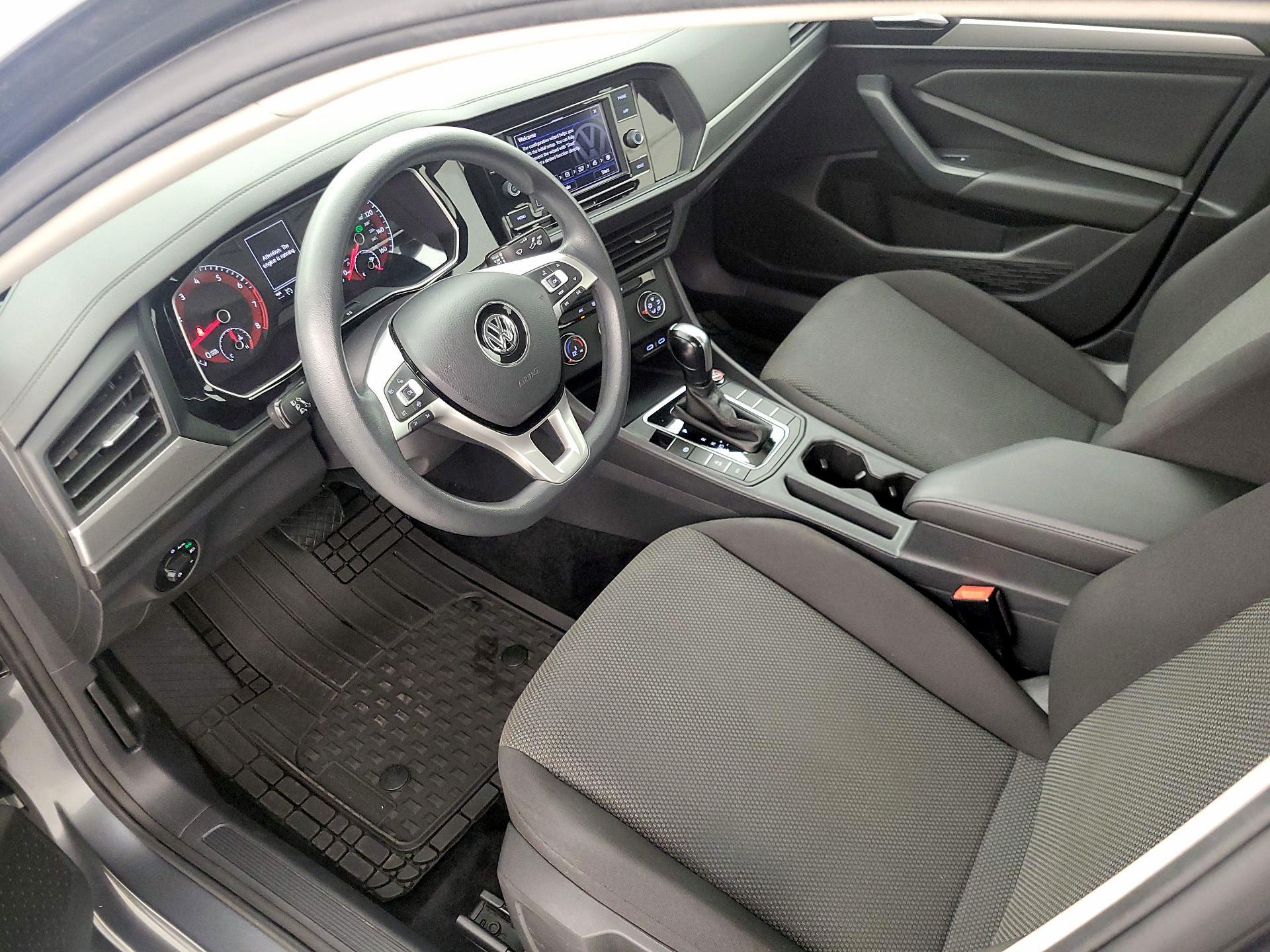 Thumbnail: 2020 Volkswagen Jetta - 11