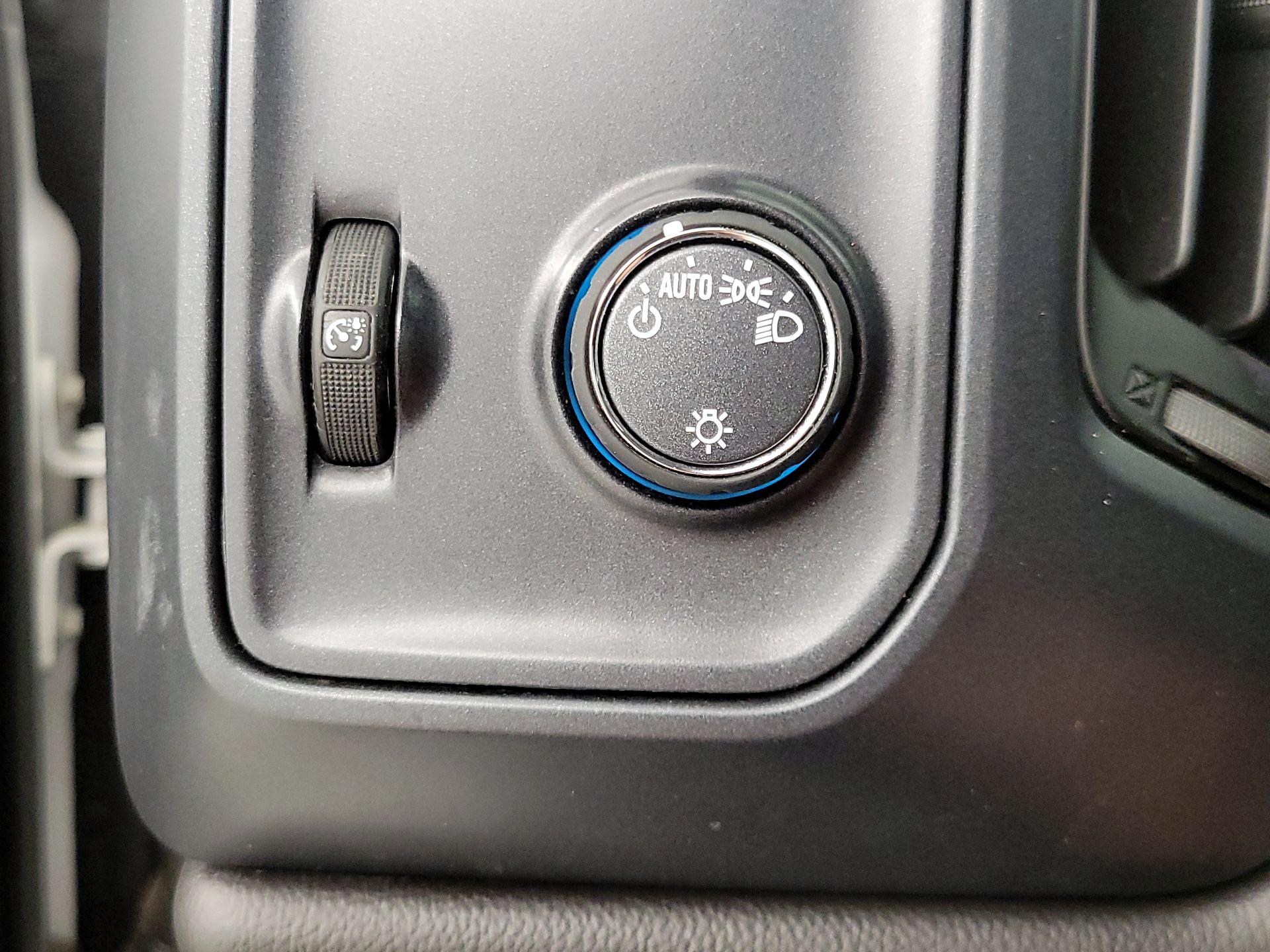Thumbnail: 2018 GMC Sierra 1500 - 13