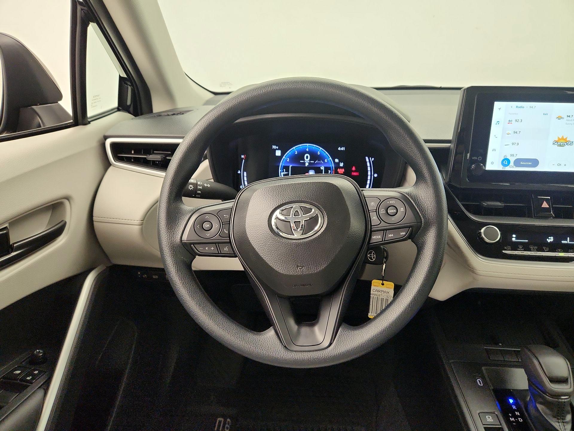 Thumbnail: 2026 Toyota Corolla Cross - 10
