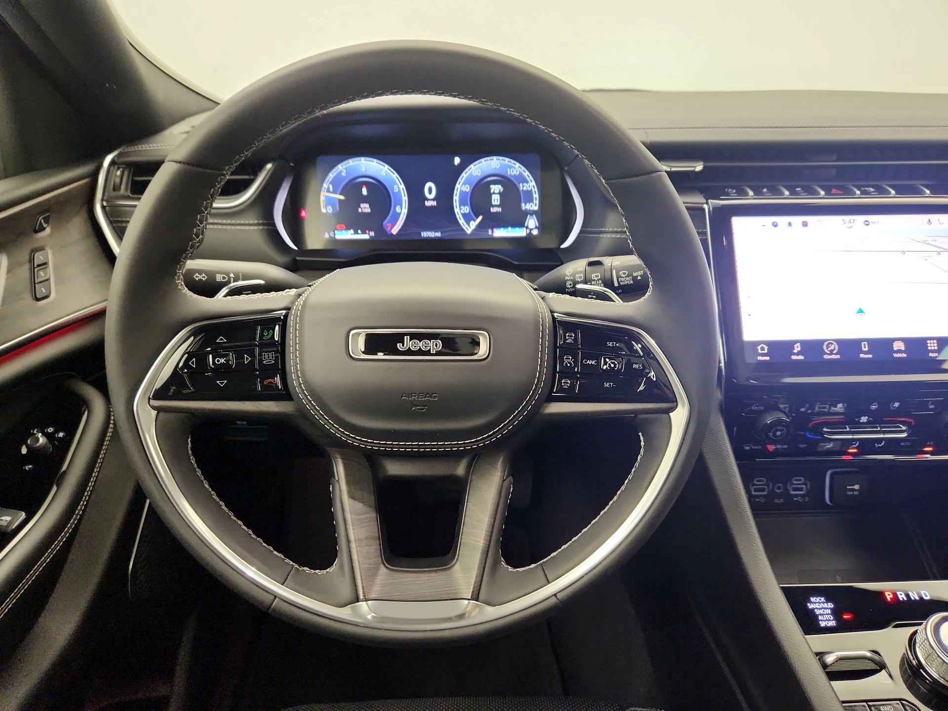 Thumbnail: 2024 Jeep Grand Cherokee L - 10