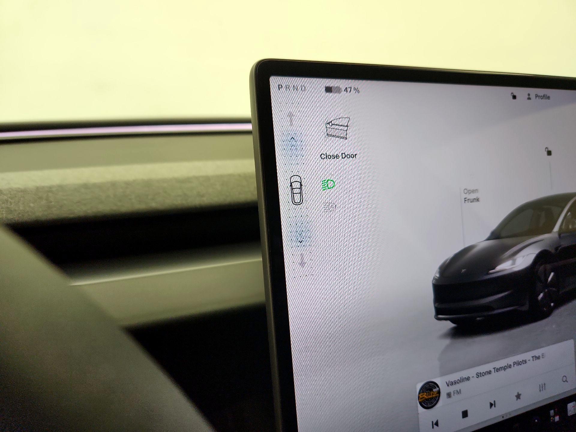 Thumbnail: 2025 Tesla Model 3 - 17