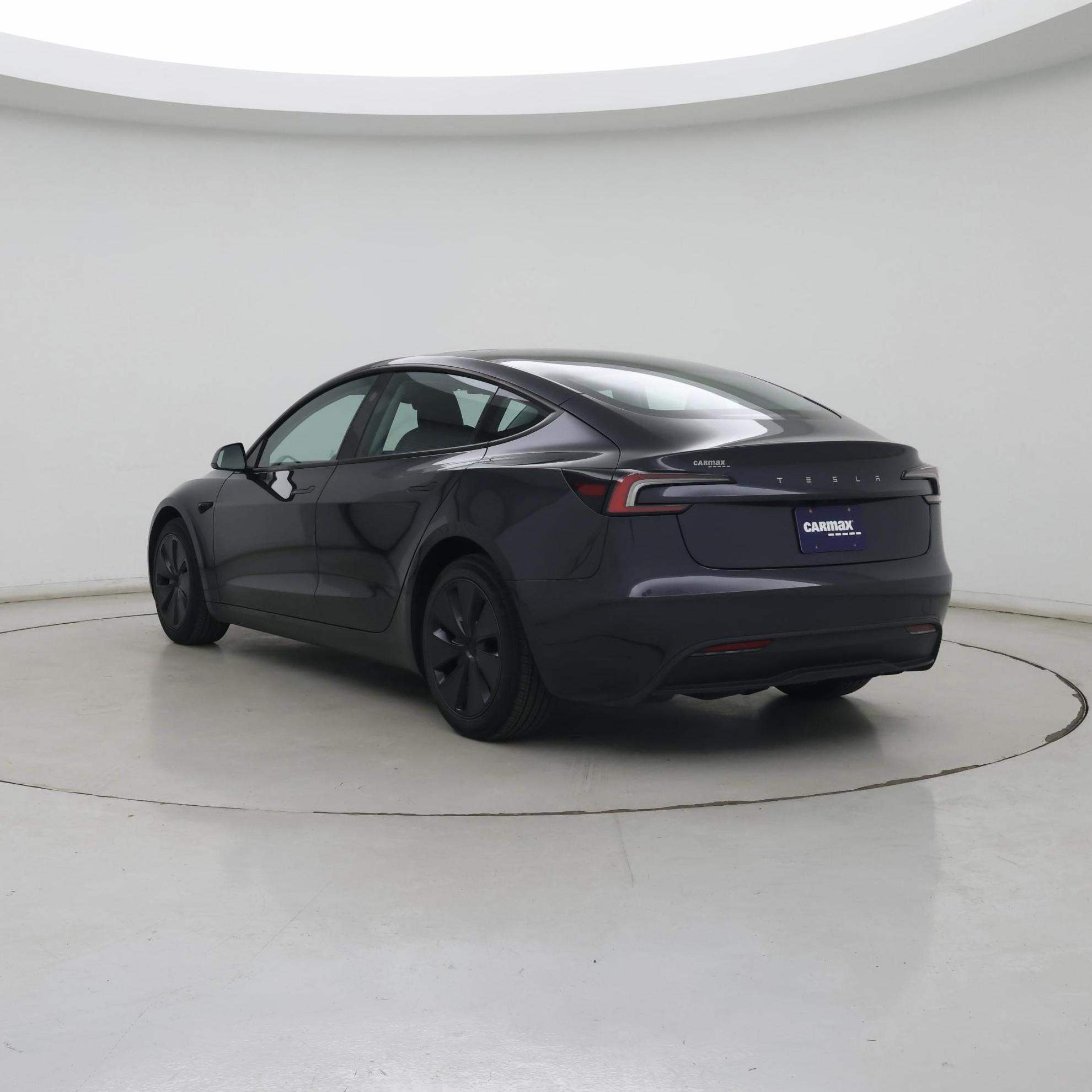 Thumbnail: 2025 Tesla Model 3 - 2