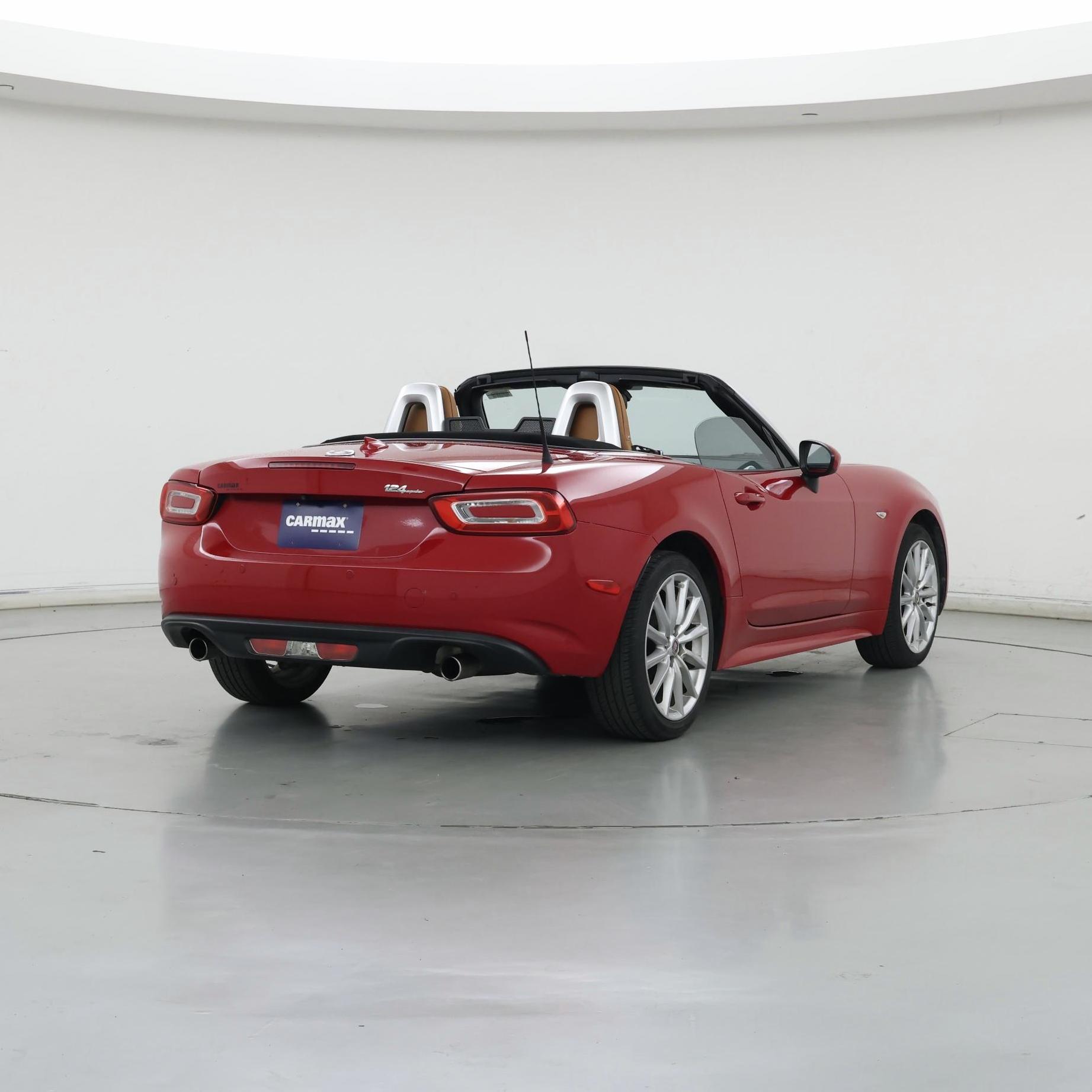 Thumbnail: 2018 Fiat 124 Spider - 8
