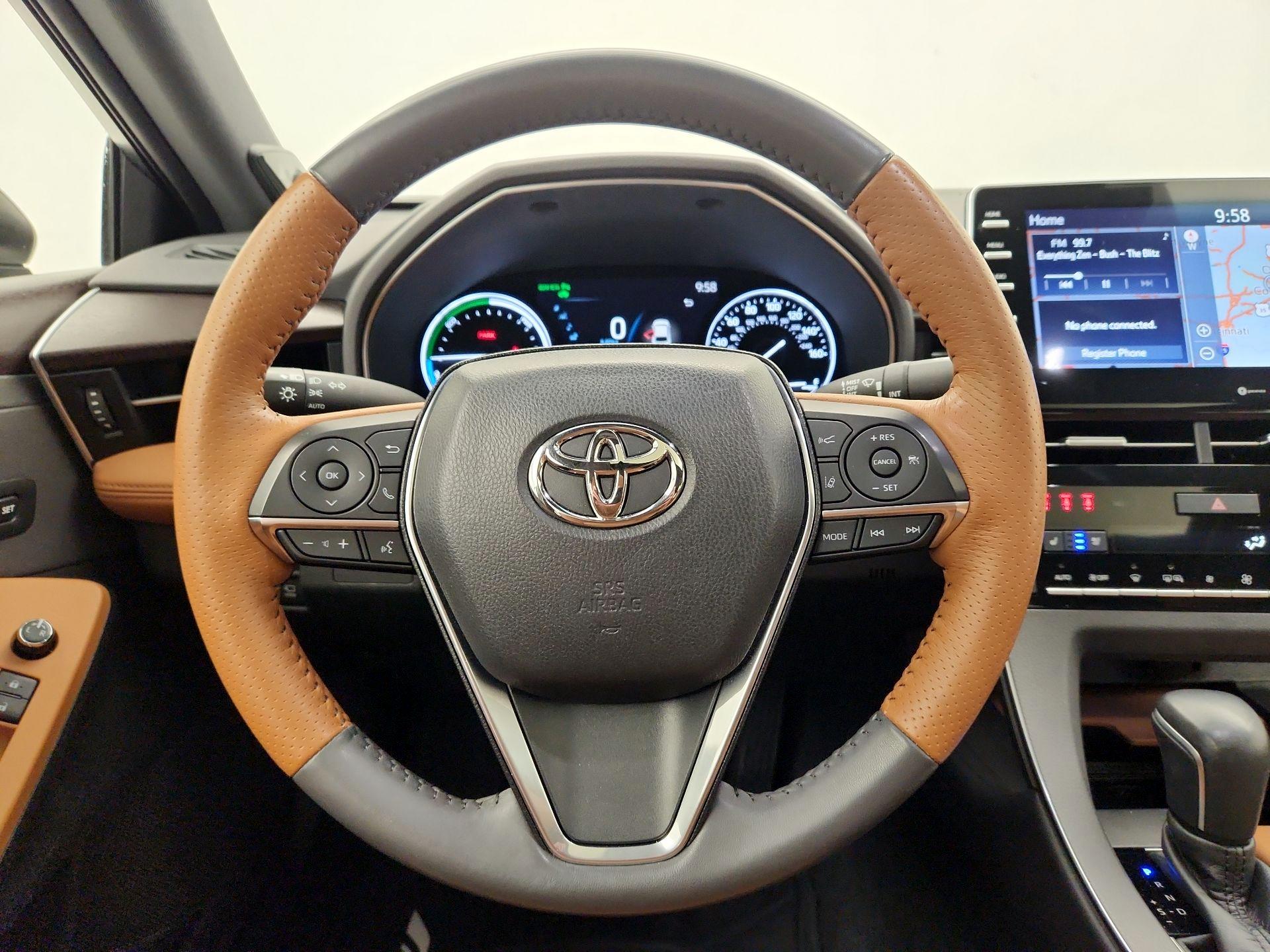 Thumbnail: 2020 Toyota Avalon - 10