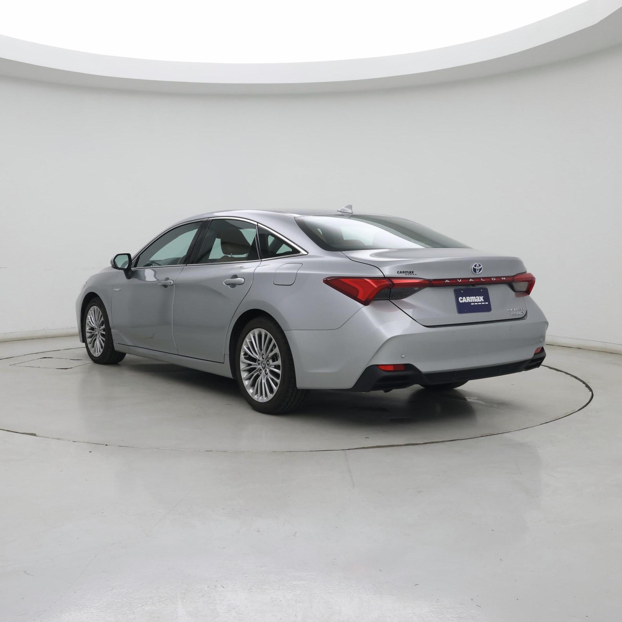 Thumbnail: 2020 Toyota Avalon - 2