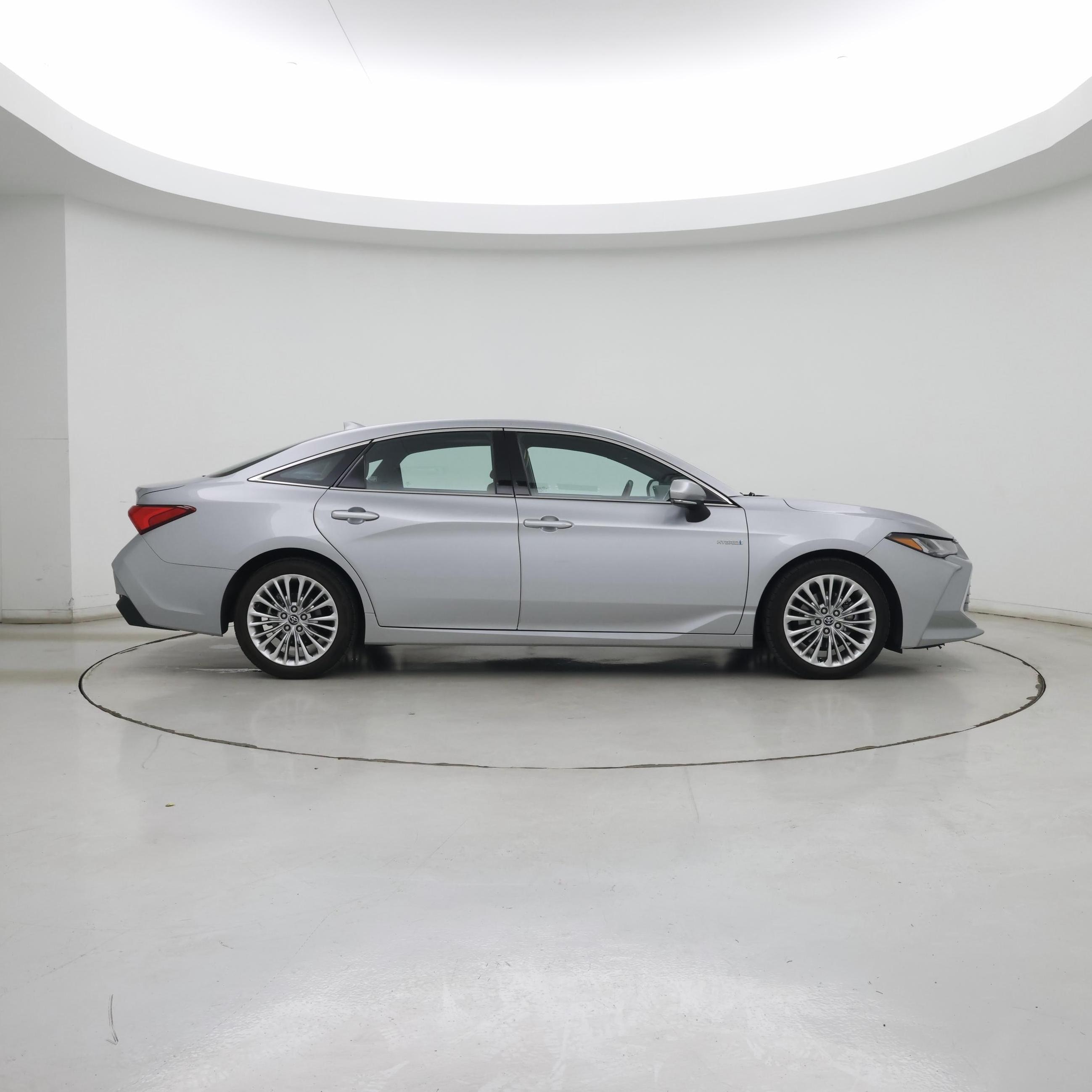 Thumbnail: 2020 Toyota Avalon - 7