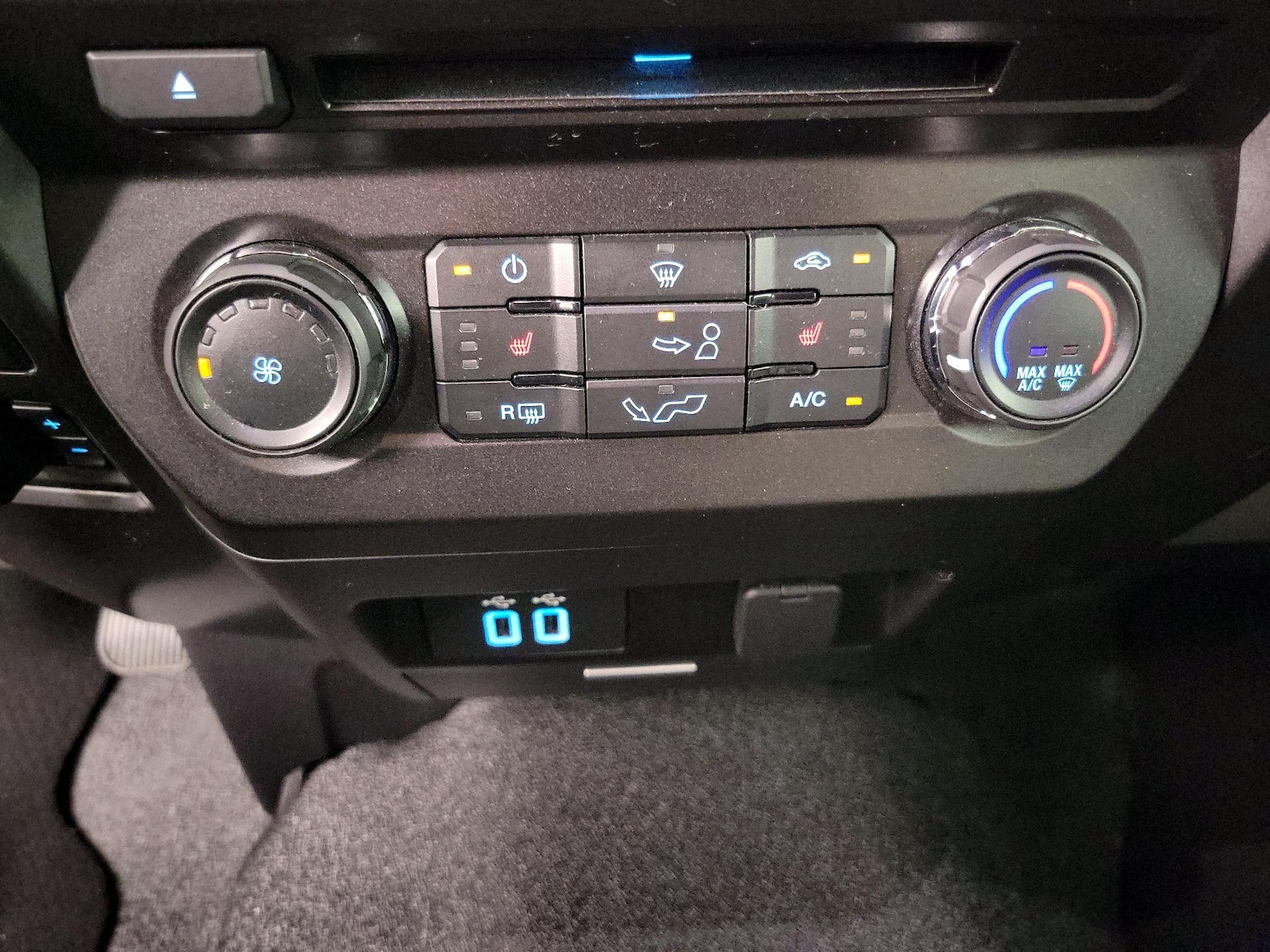 2018 Ford F-150 XLT - Photo 18