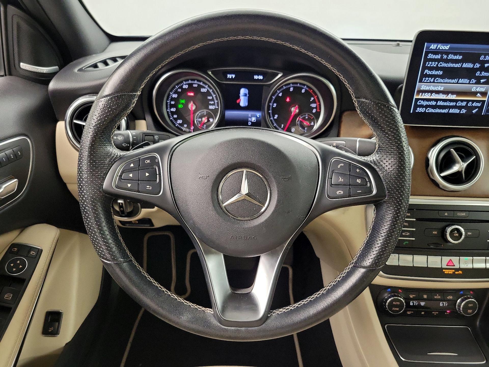 Thumbnail: 2019 Mercedes-Benz GLA - 10