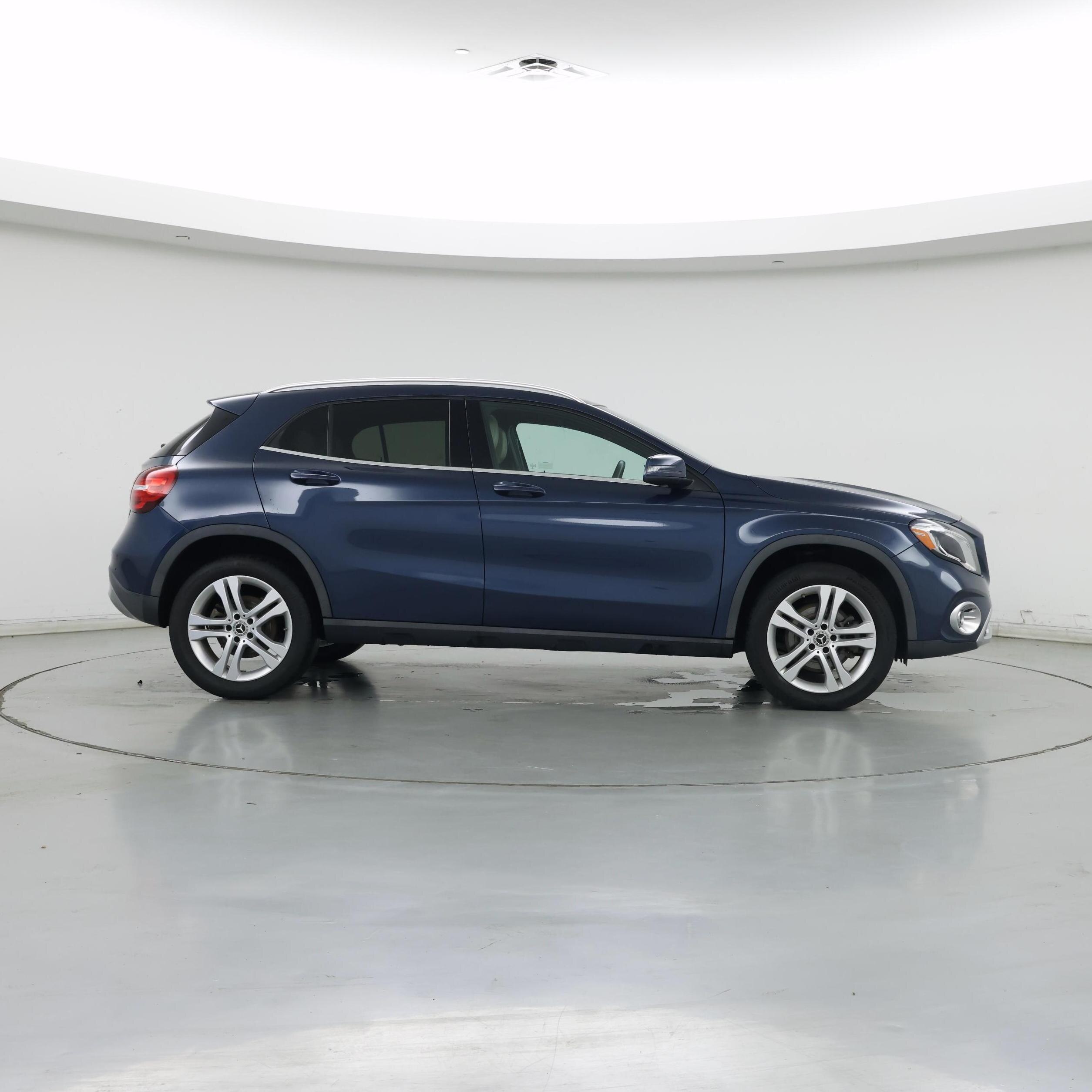 Thumbnail: 2019 Mercedes-Benz GLA - 7