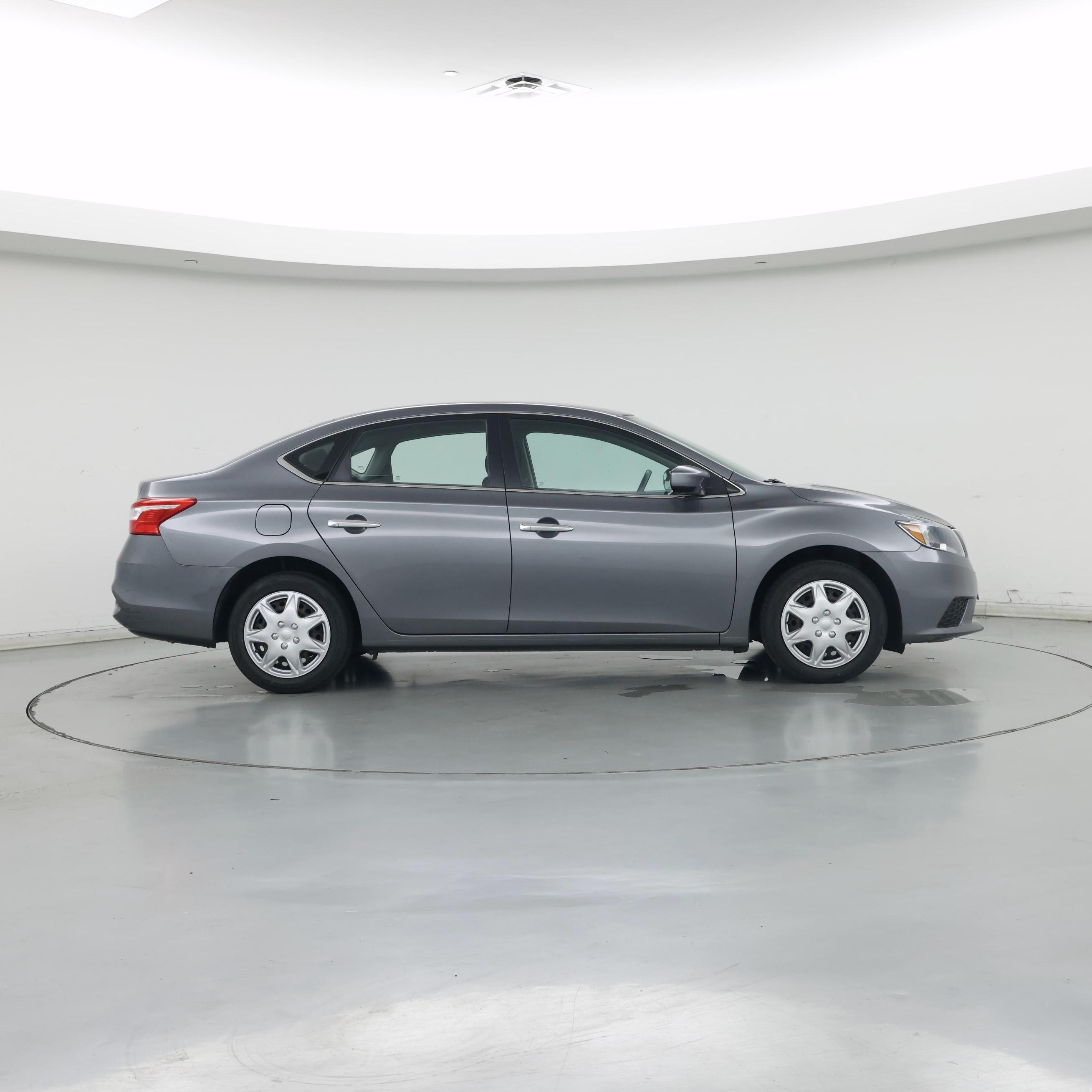 Thumbnail: 2018 Nissan Sentra - 7