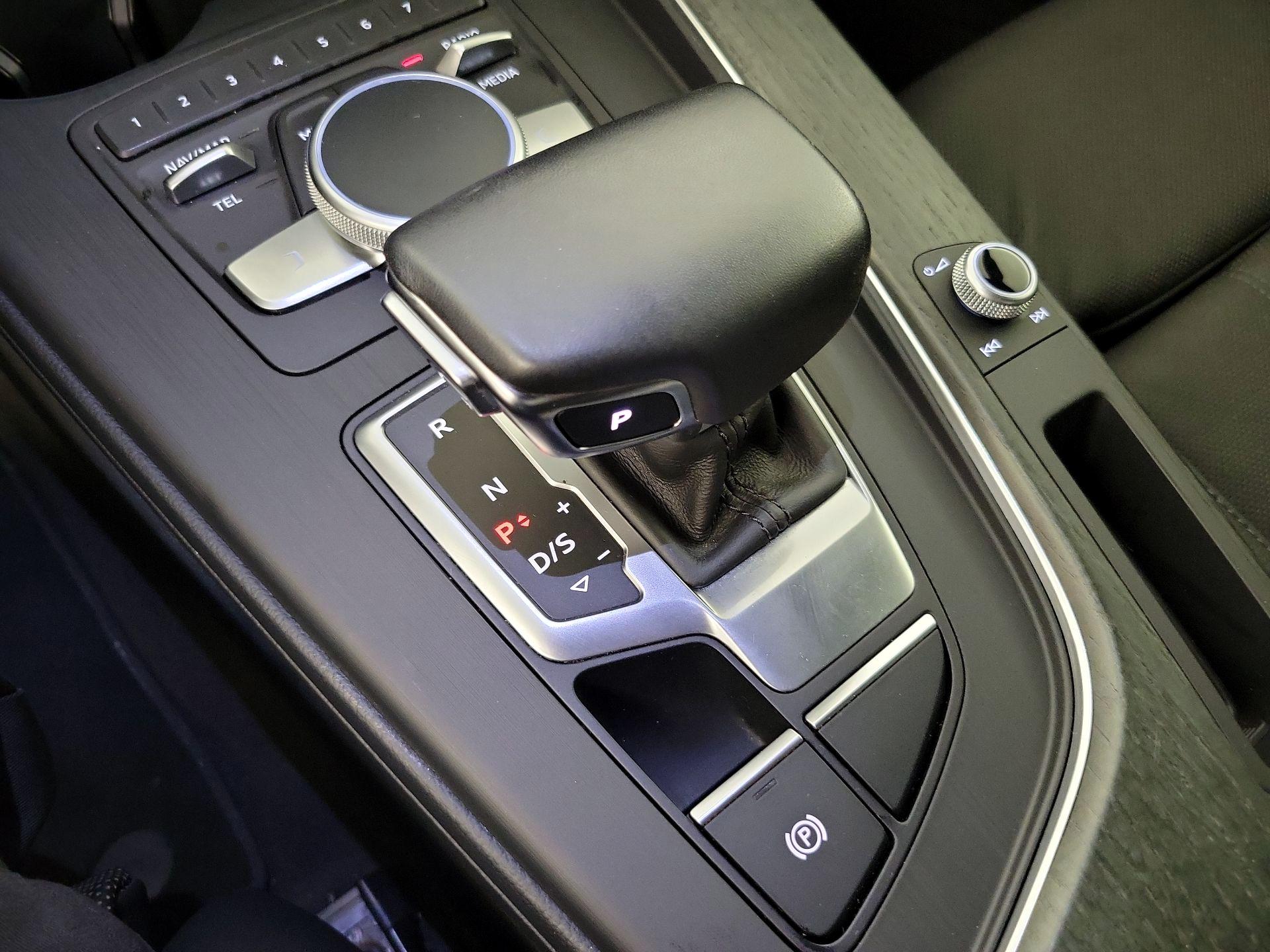 Thumbnail: 2018 Audi A5 - 18