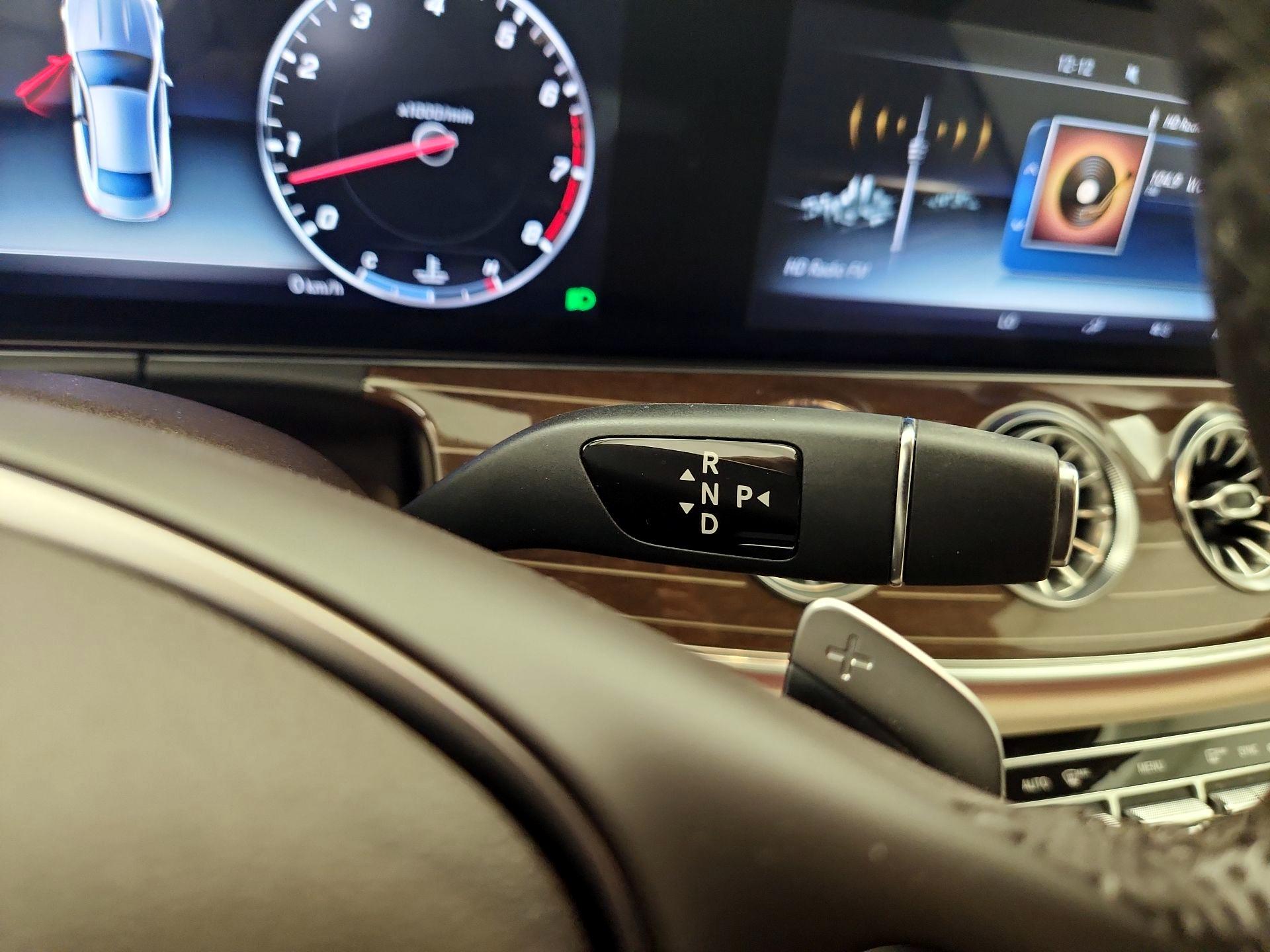 Thumbnail: 2018 Mercedes-Benz E-Class - 17