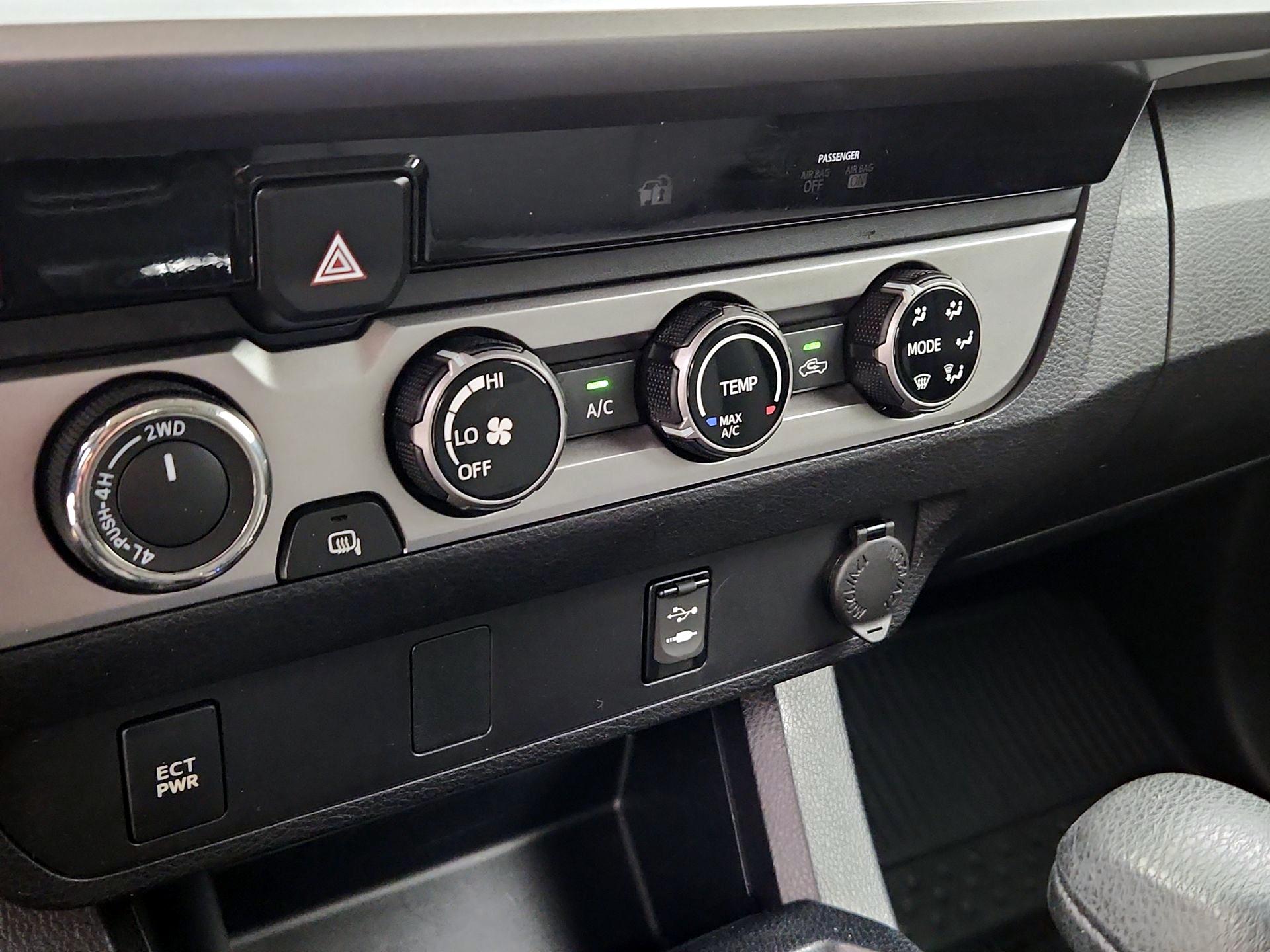 Thumbnail: 2017 Toyota Tacoma - 16