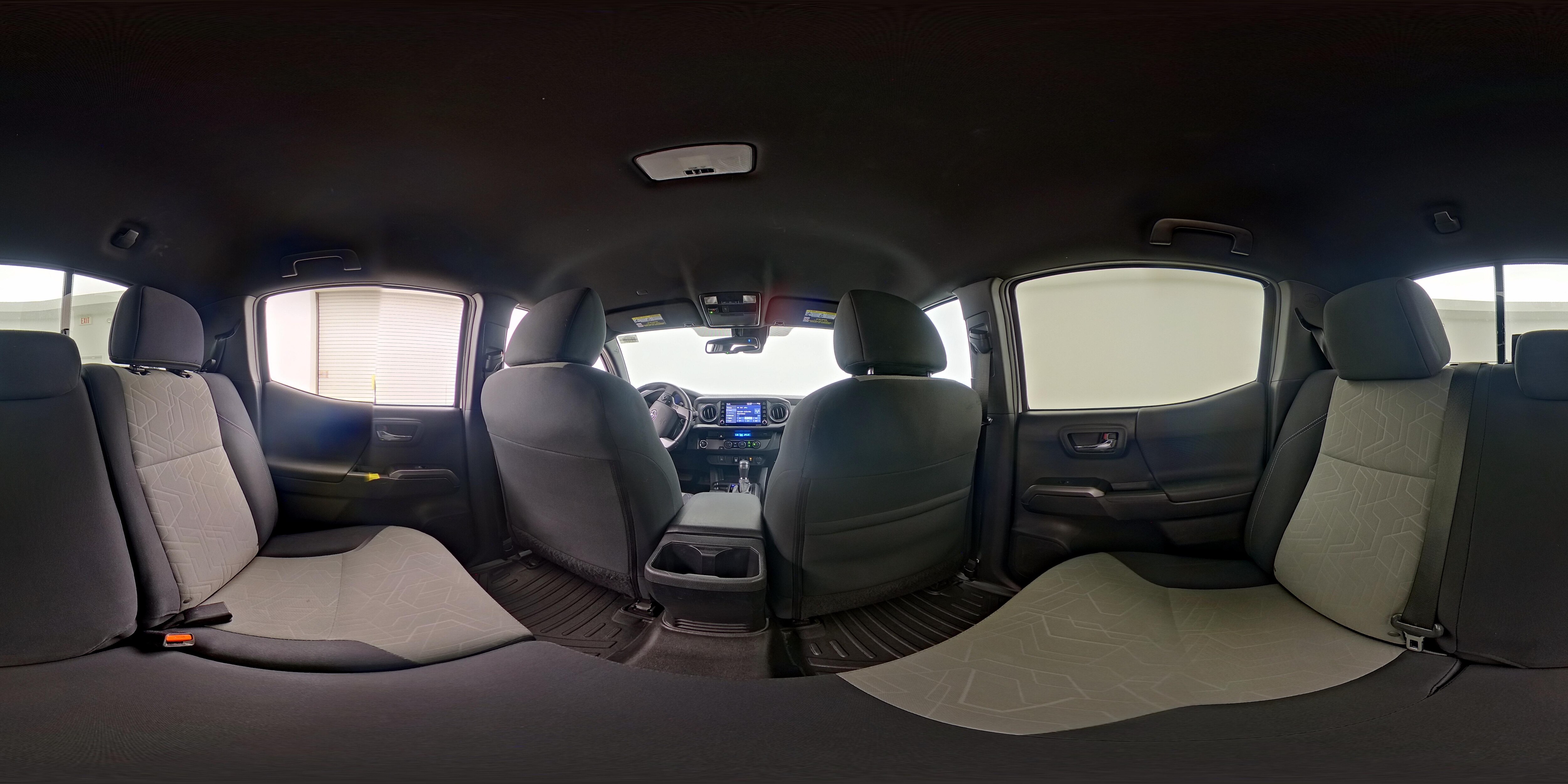 2021 Toyota Tacoma SR5 - Photo 25