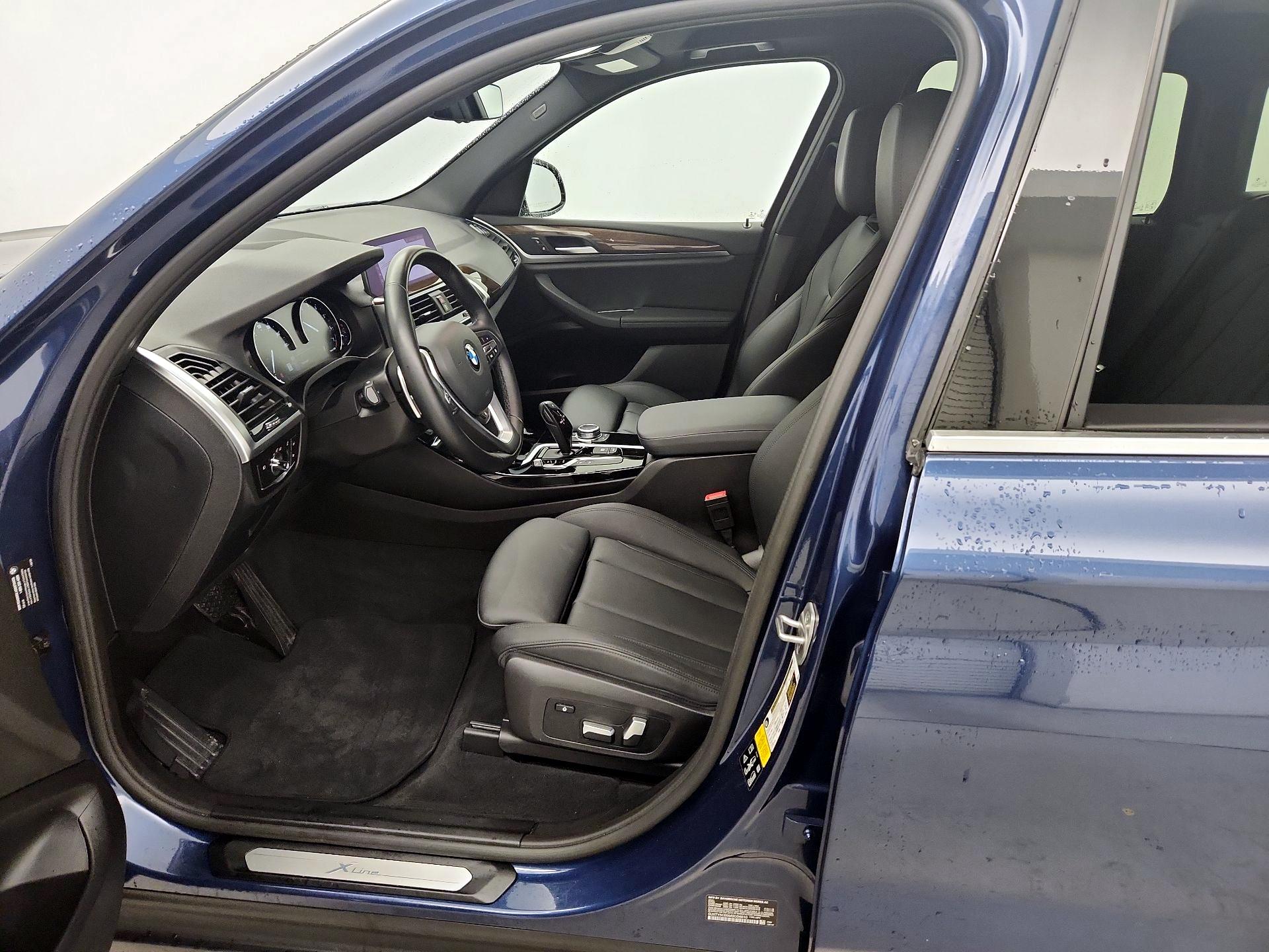 Thumbnail: 2021 BMW X3 - 11