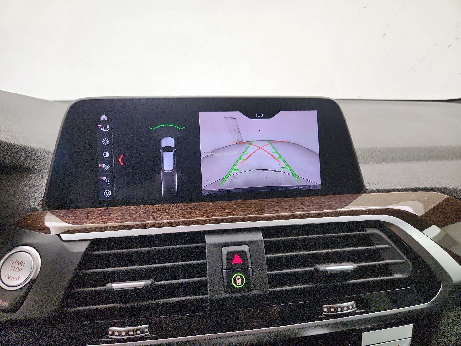 Thumbnail: 2021 BMW X3 - 15