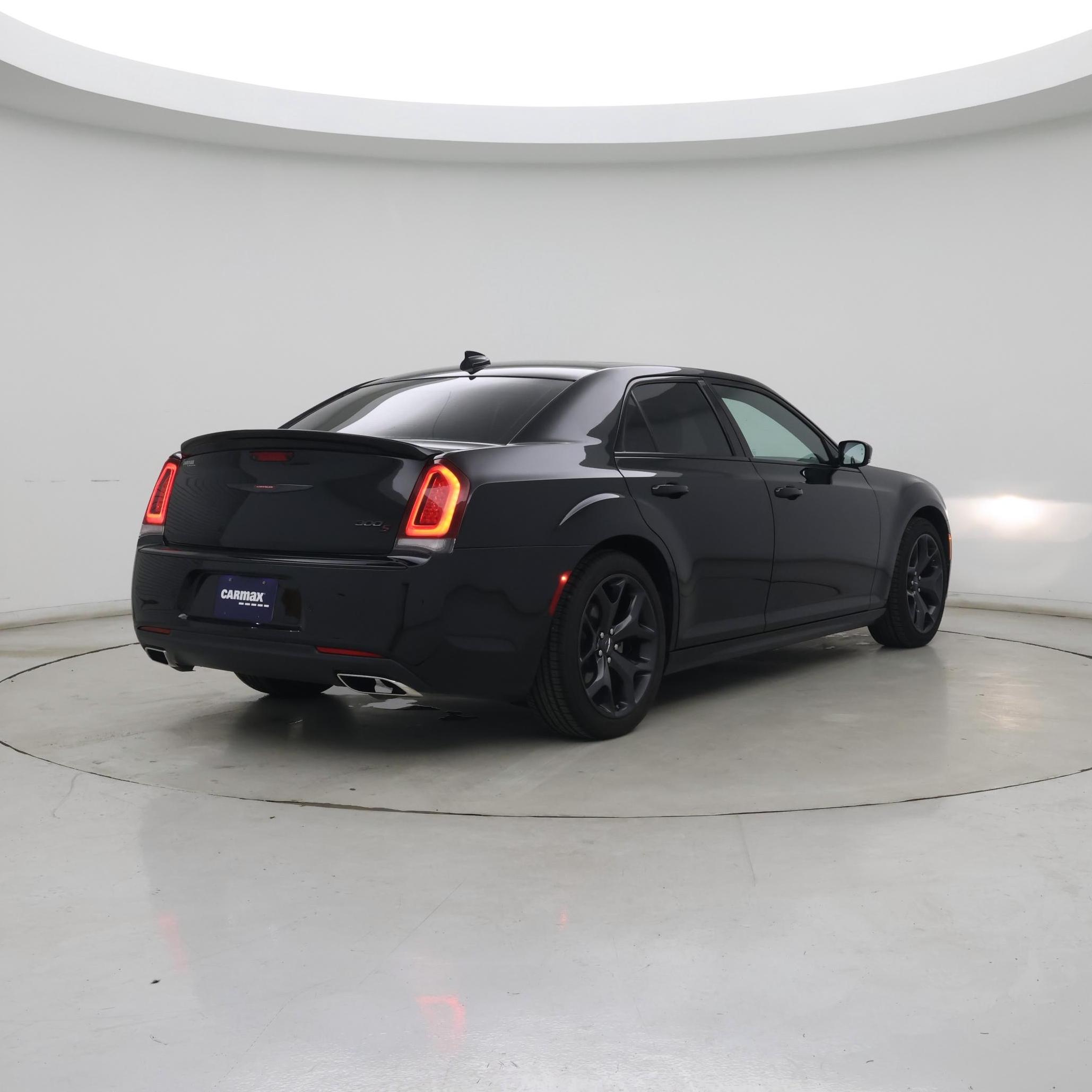 Thumbnail: 2022 Chrysler 300 - 8