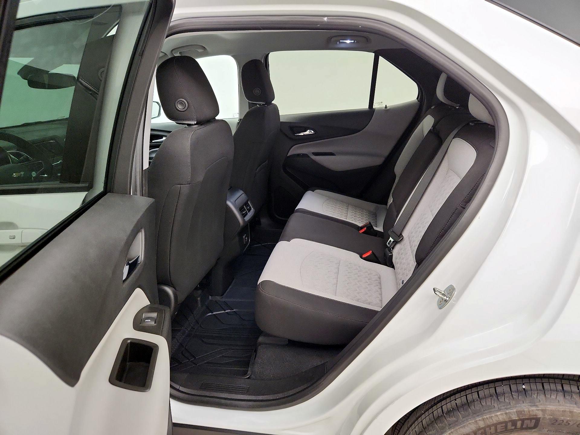 Thumbnail: 2022 Chevrolet Equinox - 19
