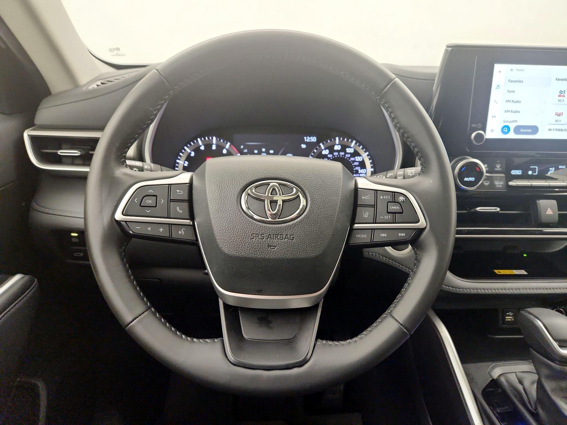 Thumbnail: 2024 Toyota Highlander - 10