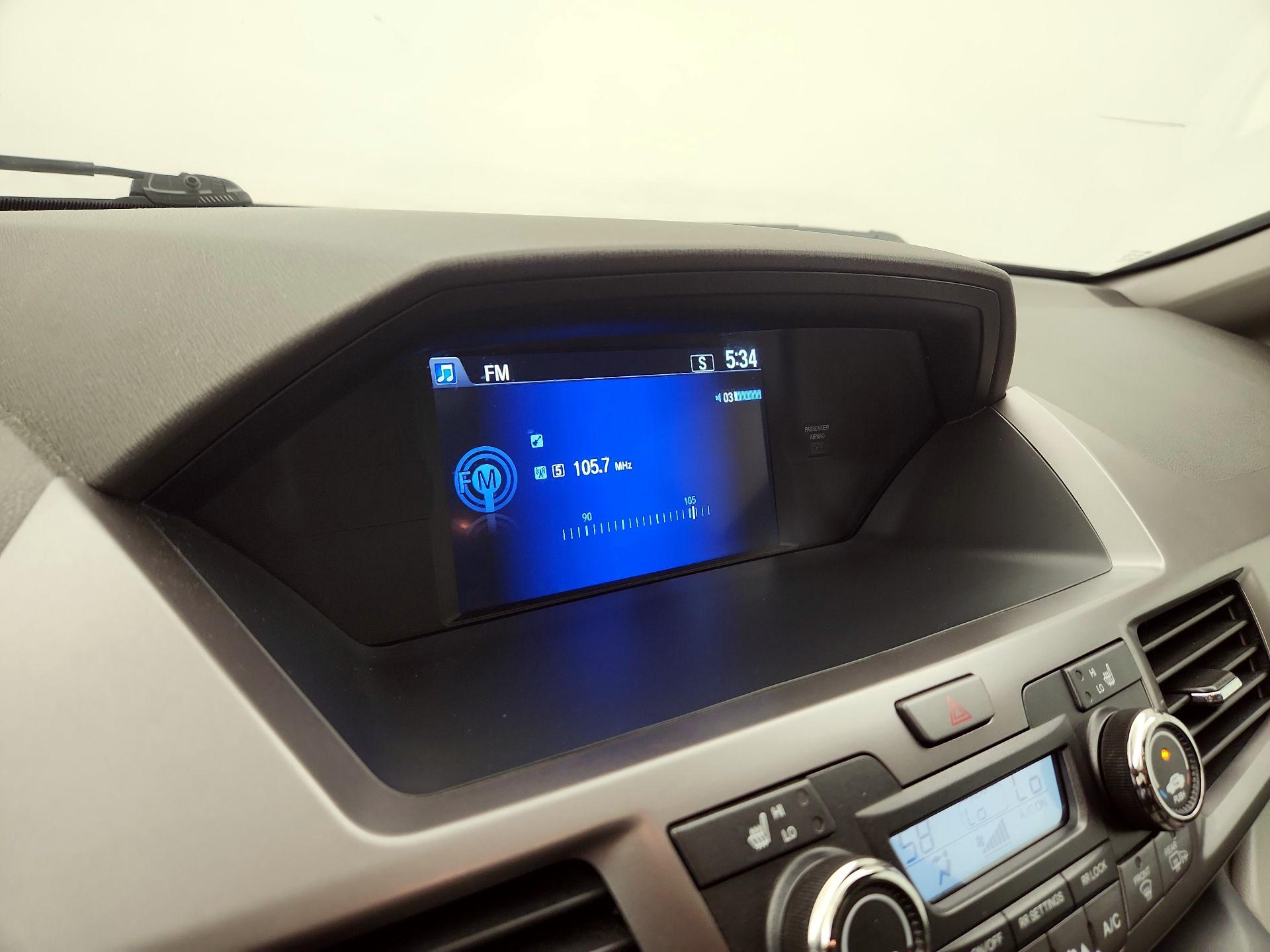Thumbnail: 2016 Honda Odyssey - 15