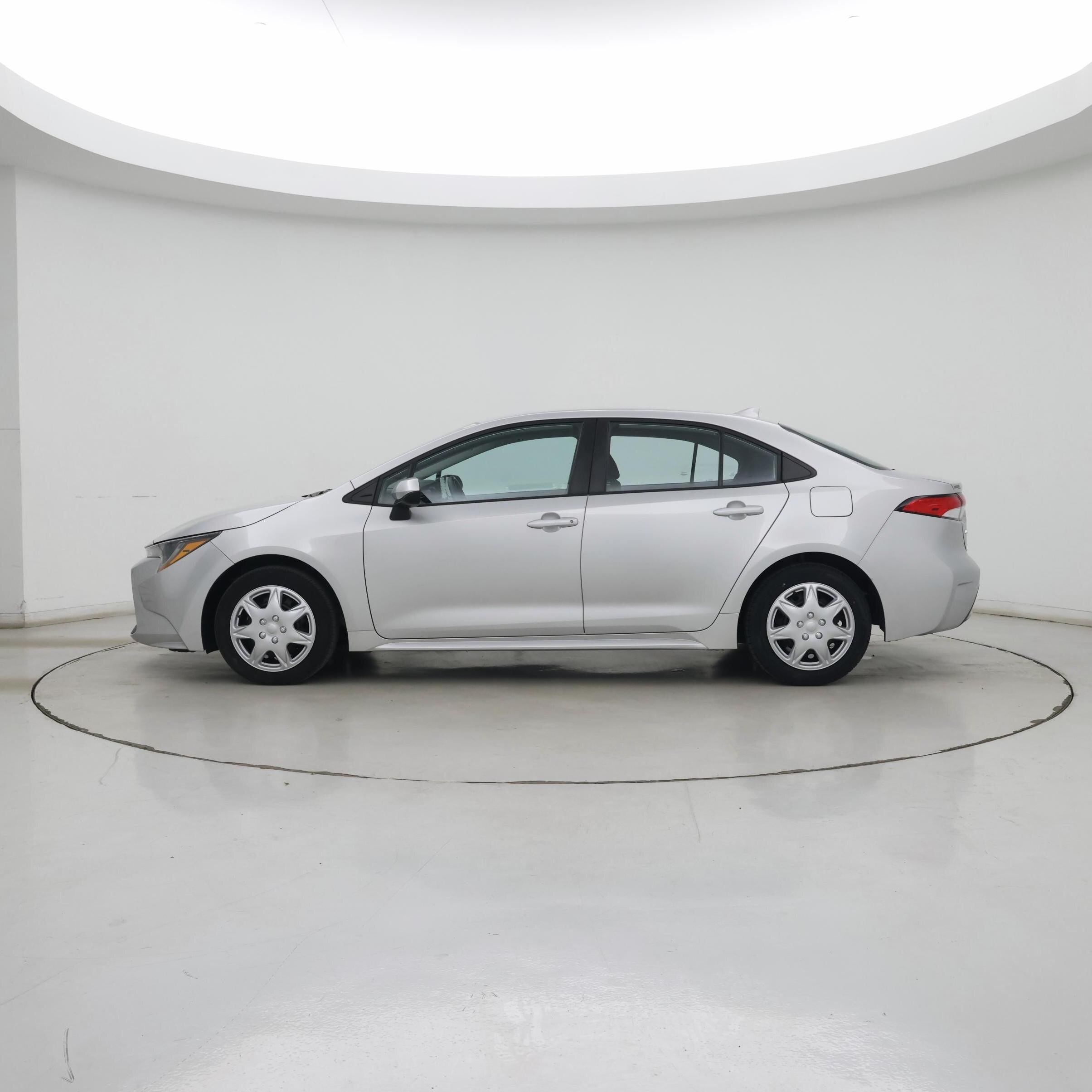 Thumbnail: 2022 Toyota Corolla - 3
