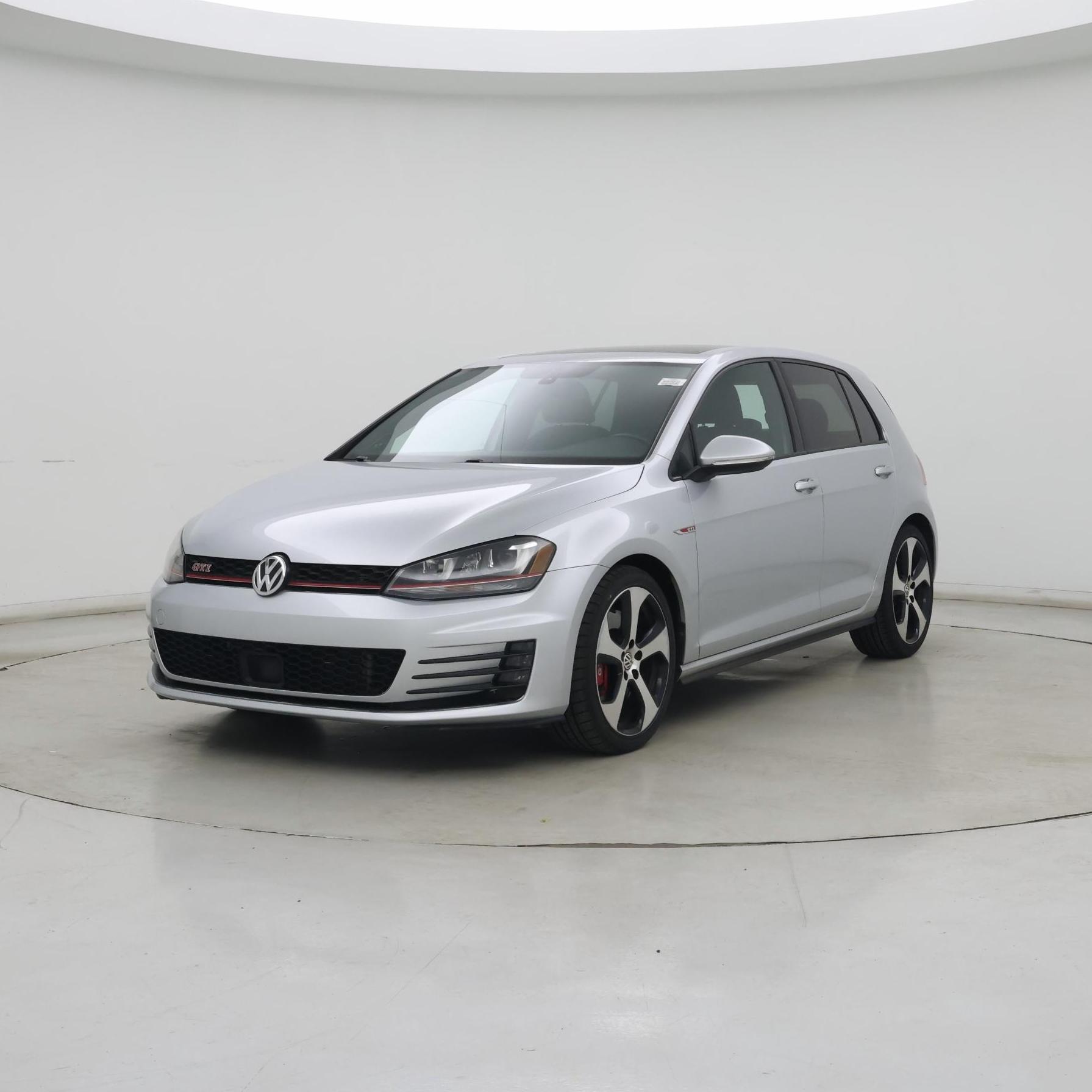 Thumbnail: 2017 Volkswagen Golf - 4