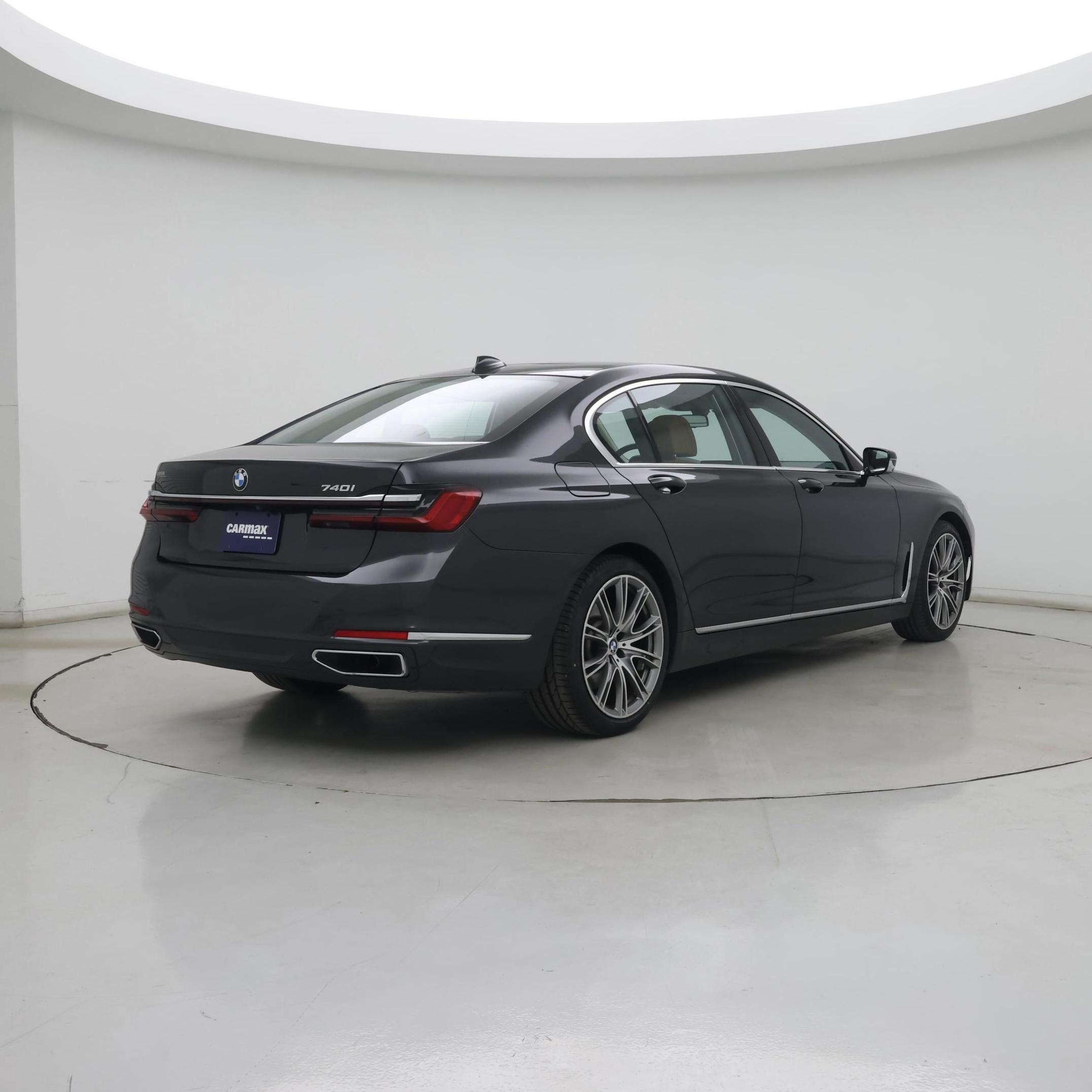 Thumbnail: 2021 BMW 7 Series - 8