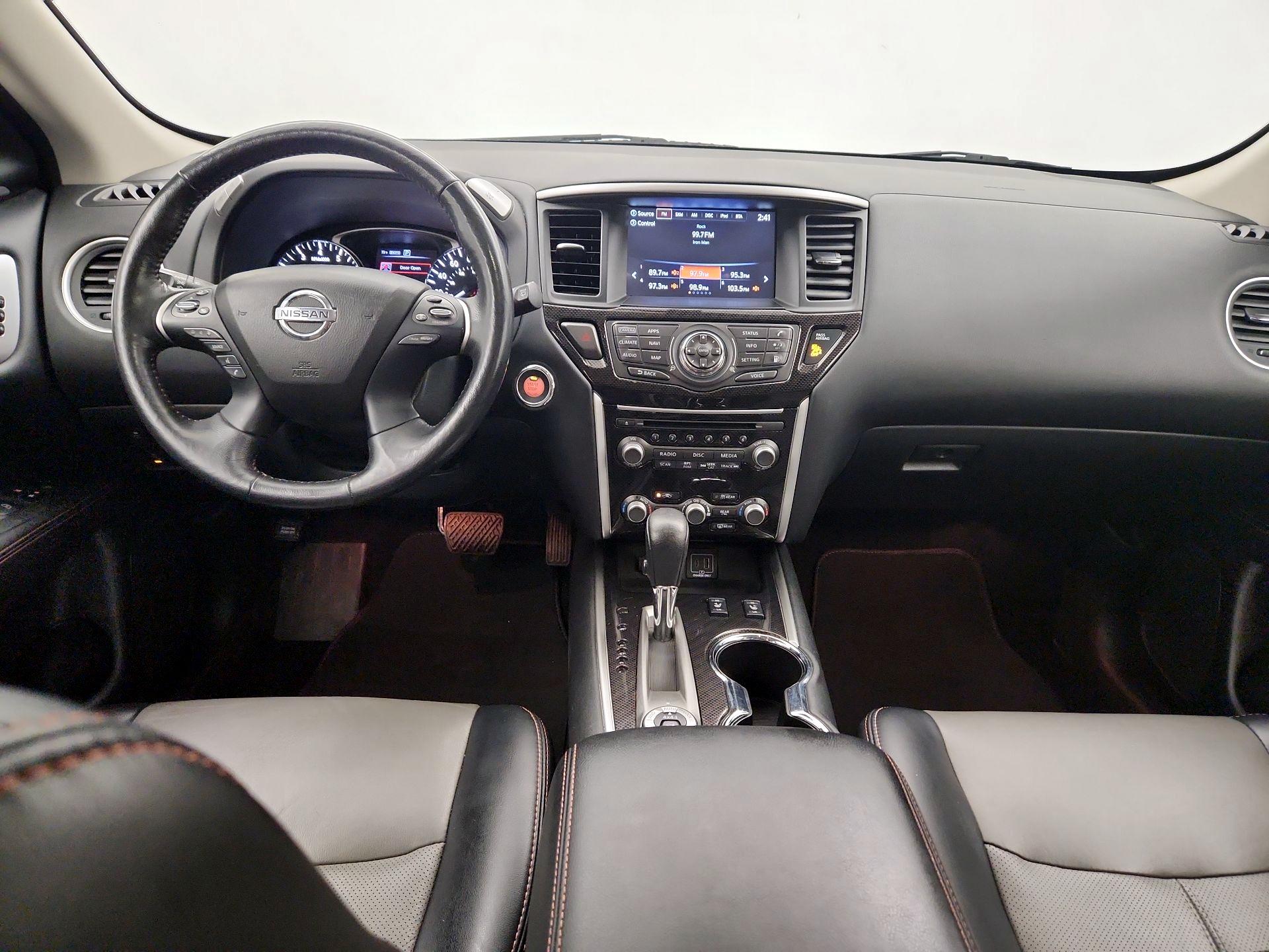 Thumbnail: 2019 Nissan Pathfinder - 9