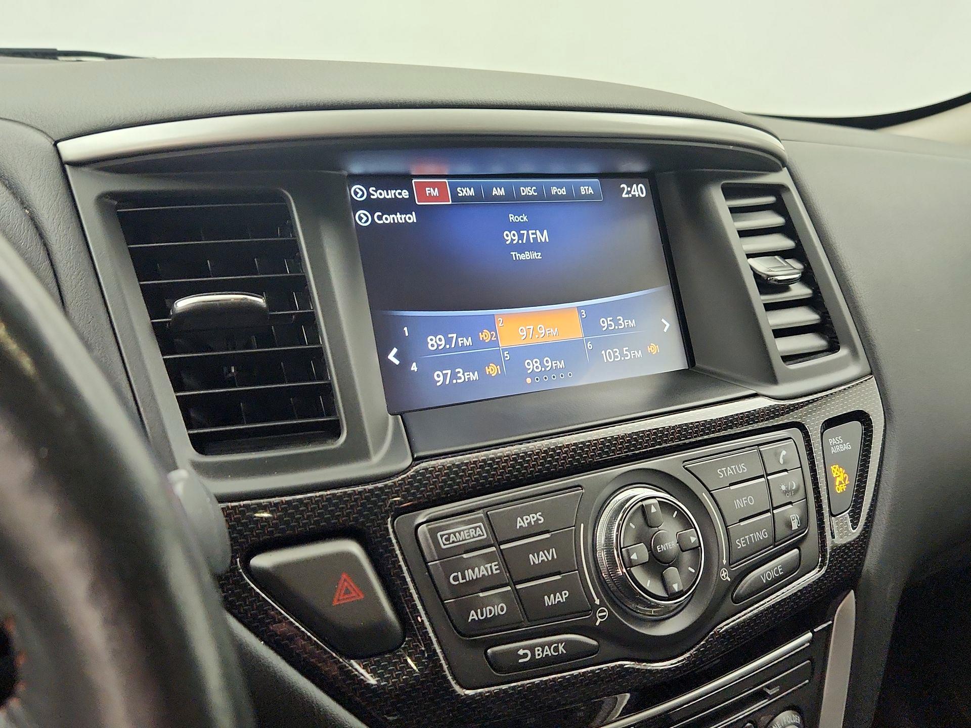 Thumbnail: 2019 Nissan Pathfinder - 16