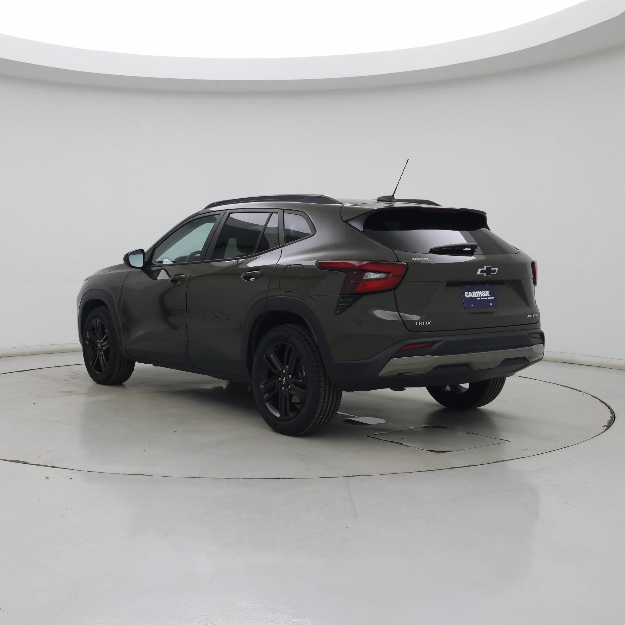 Thumbnail: 2024 Chevrolet Trax - 2
