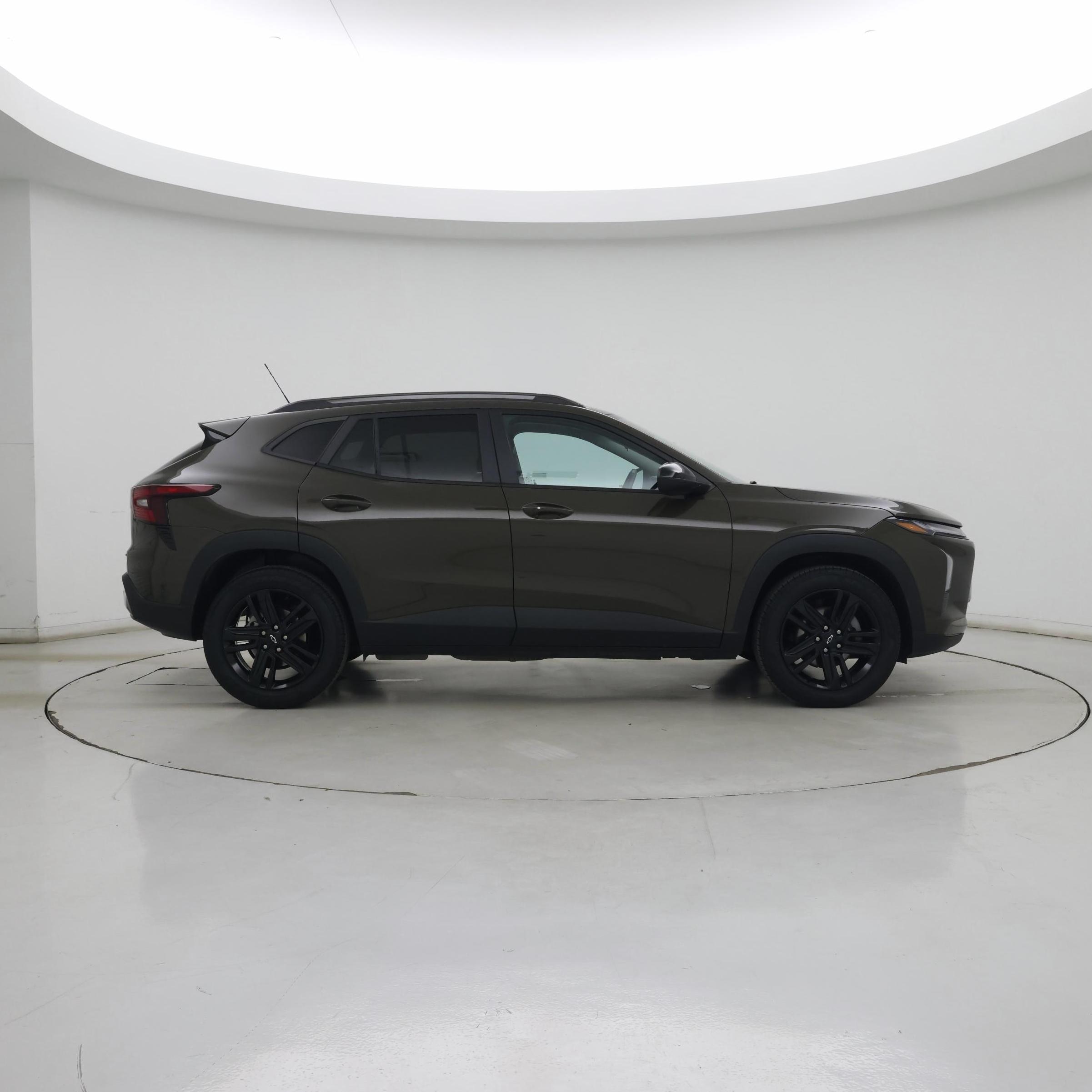 Thumbnail: 2024 Chevrolet Trax - 7