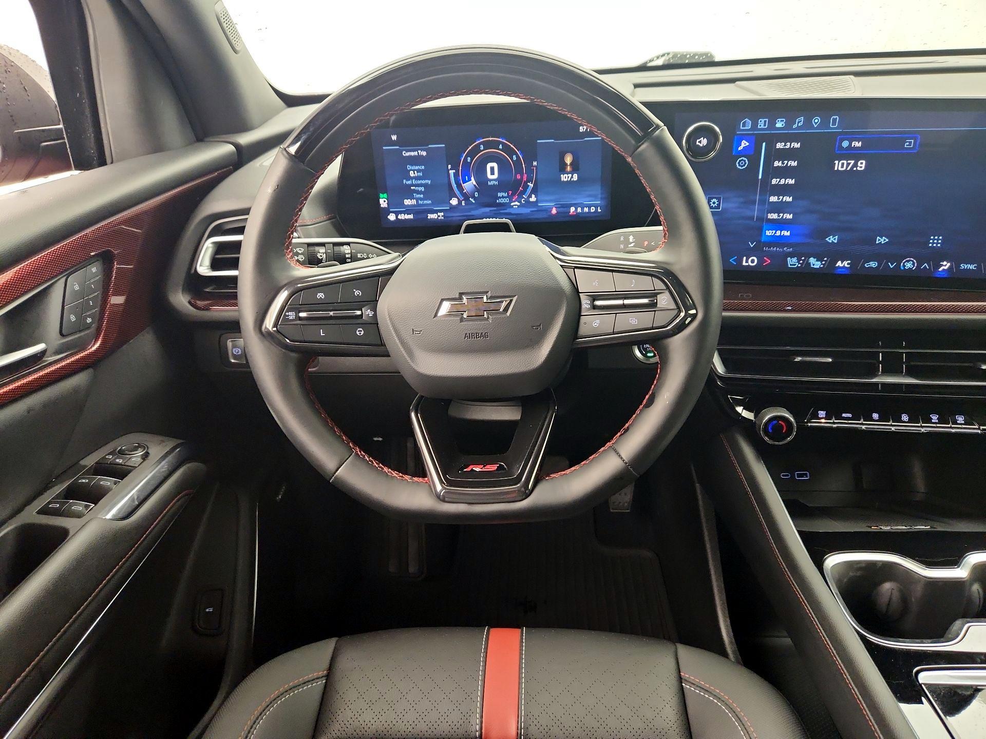 Thumbnail: 2024 Chevrolet Traverse - 10