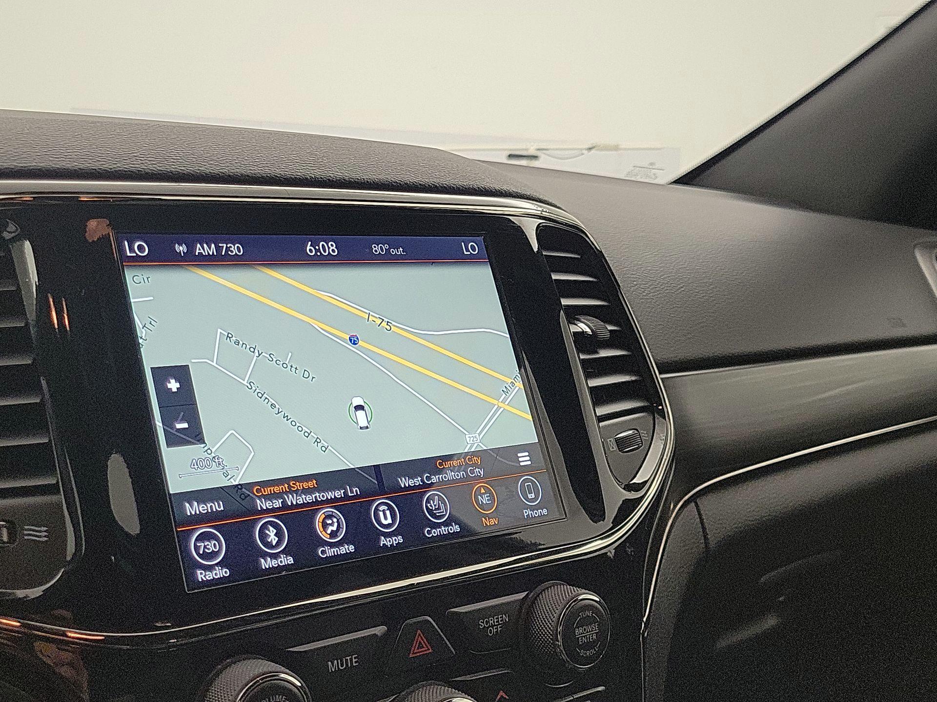 Thumbnail: 2019 Jeep Grand Cherokee - 14