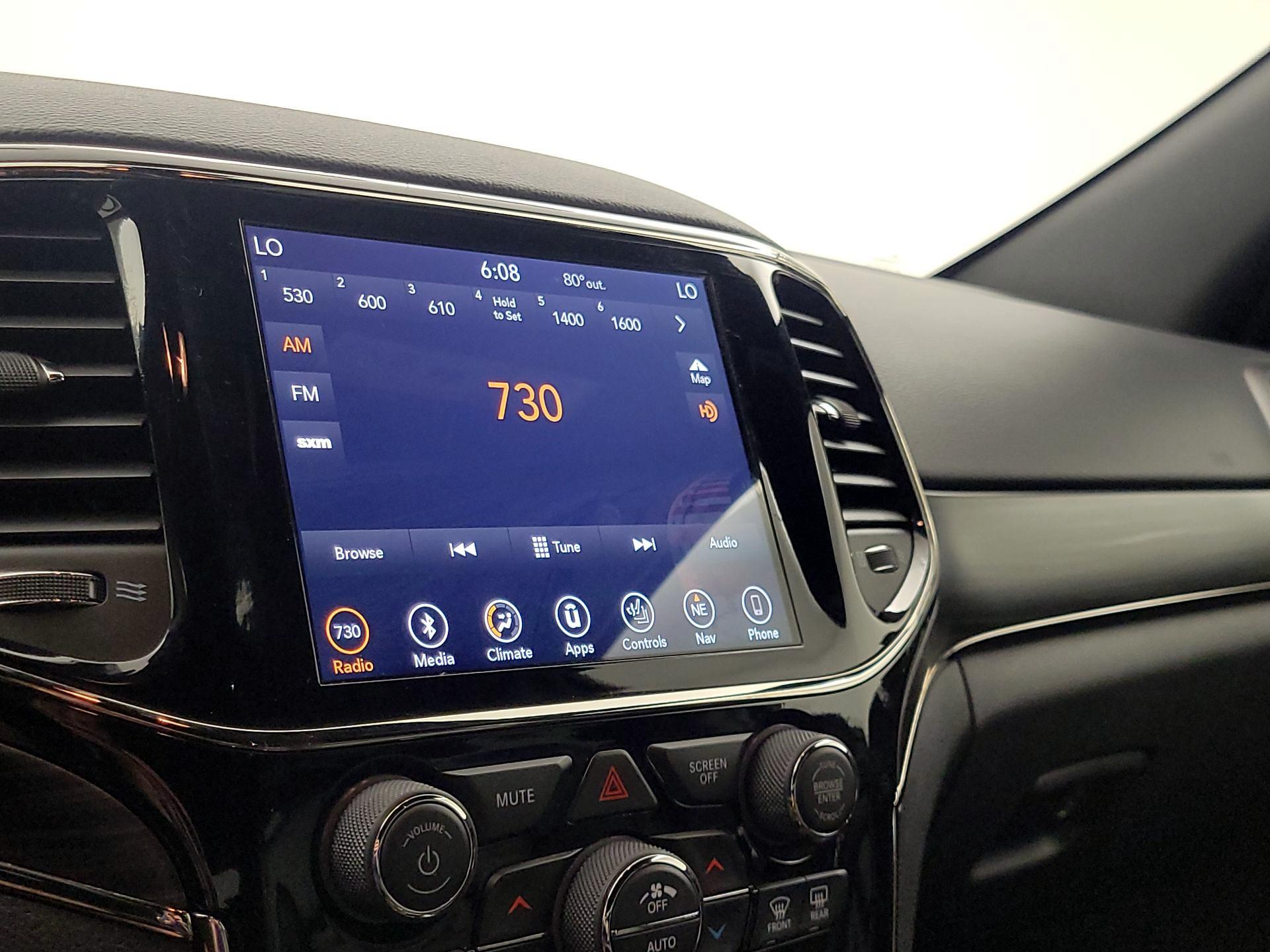 Thumbnail: 2019 Jeep Grand Cherokee - 16