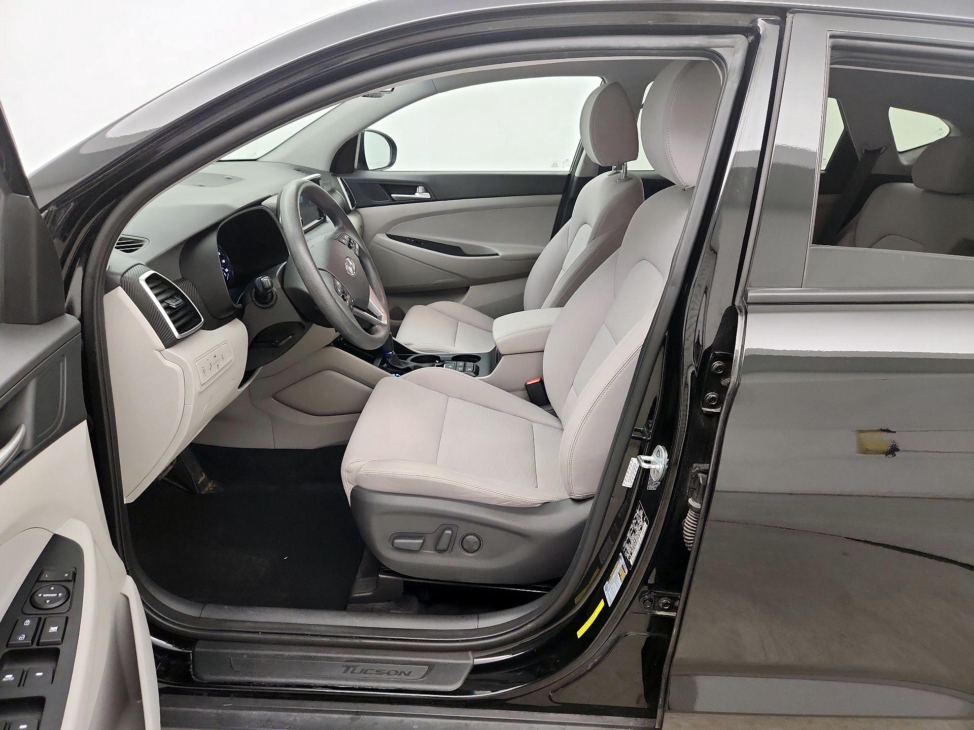 Thumbnail: 2021 Hyundai Tucson - 11