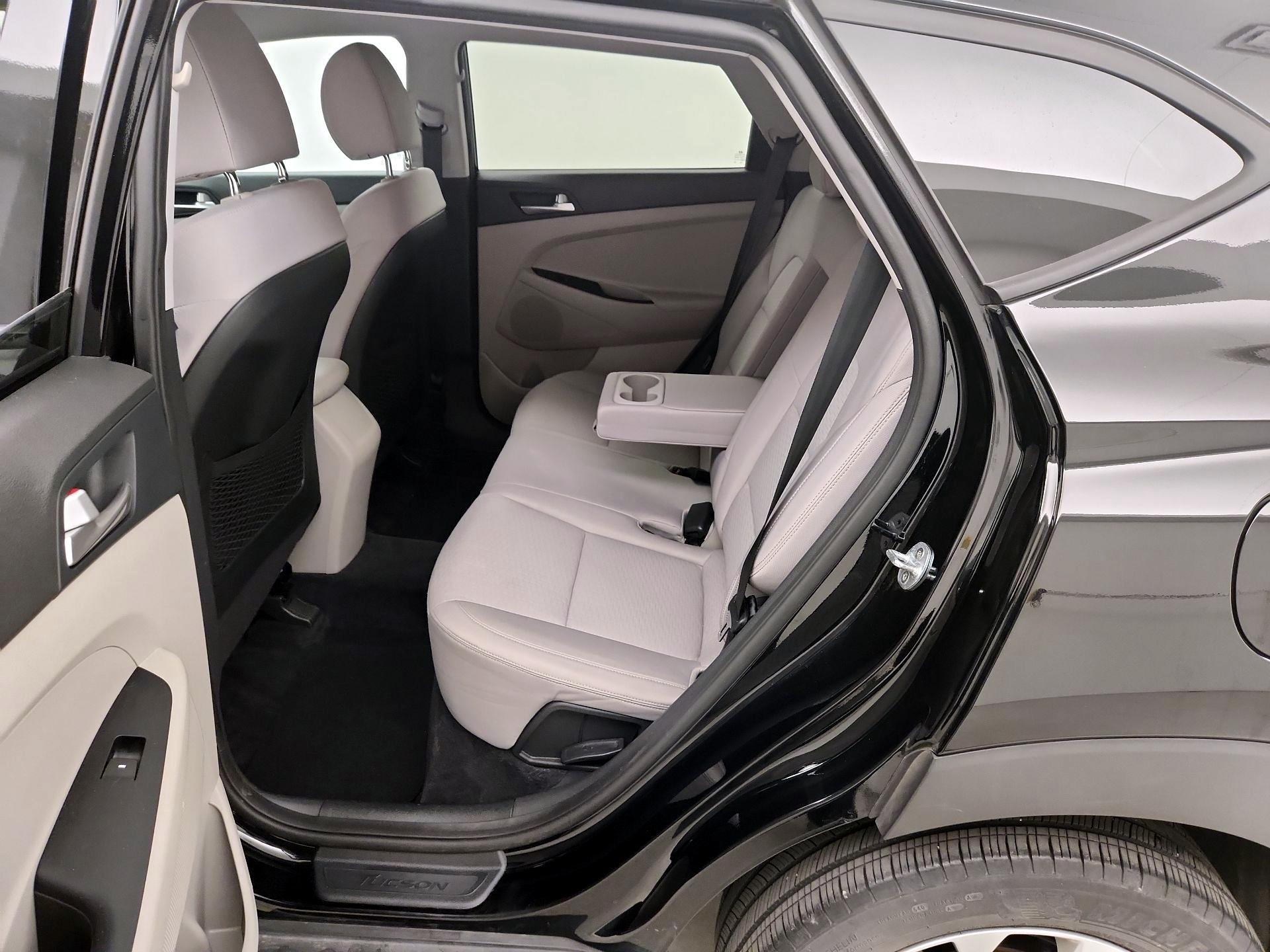 Thumbnail: 2021 Hyundai Tucson - 19